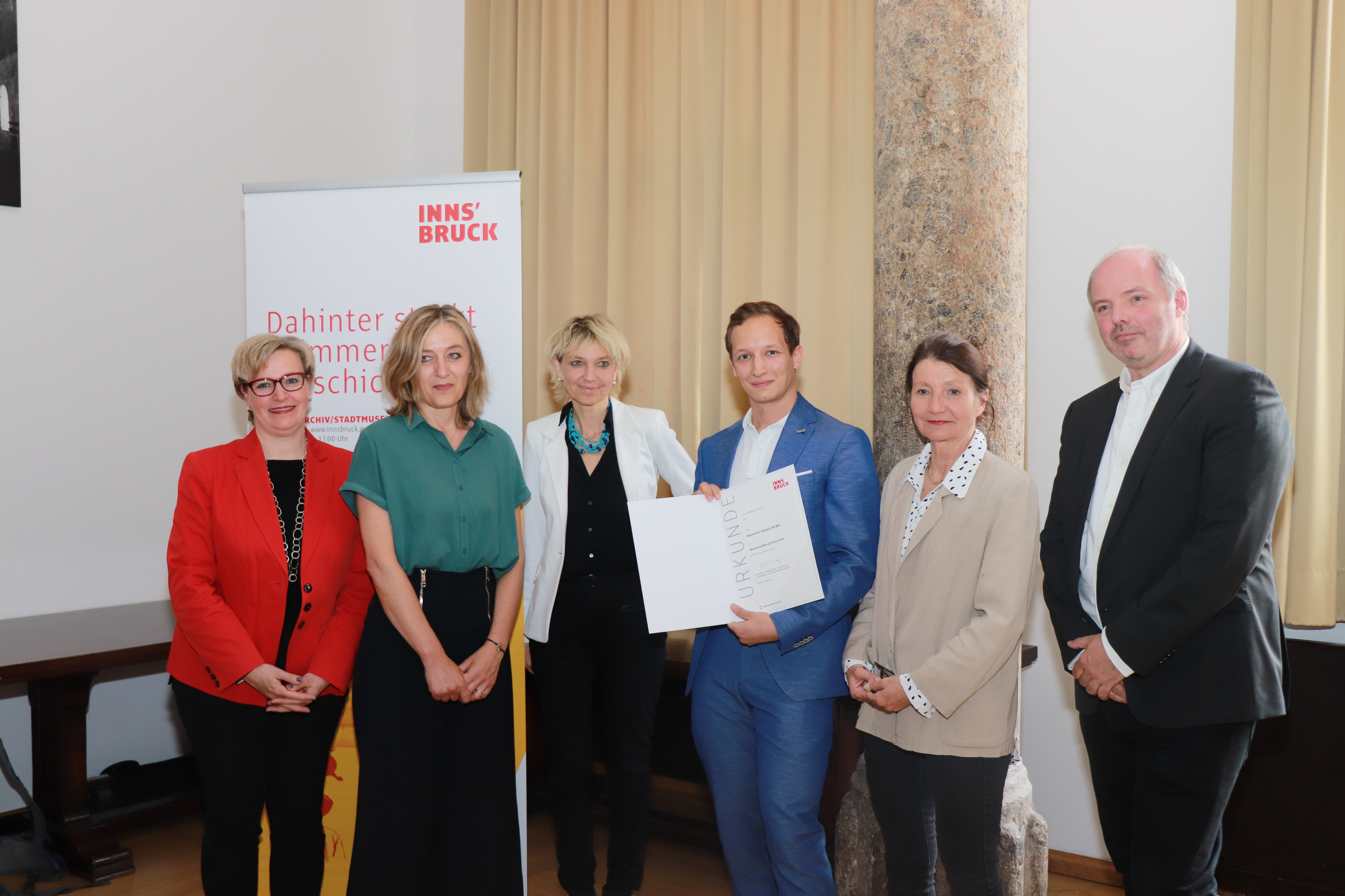 Maximilian Oswald widmete seine Abschlussarbeit der historischen Entwicklung des Innsbrucker Rettungsdienstes.