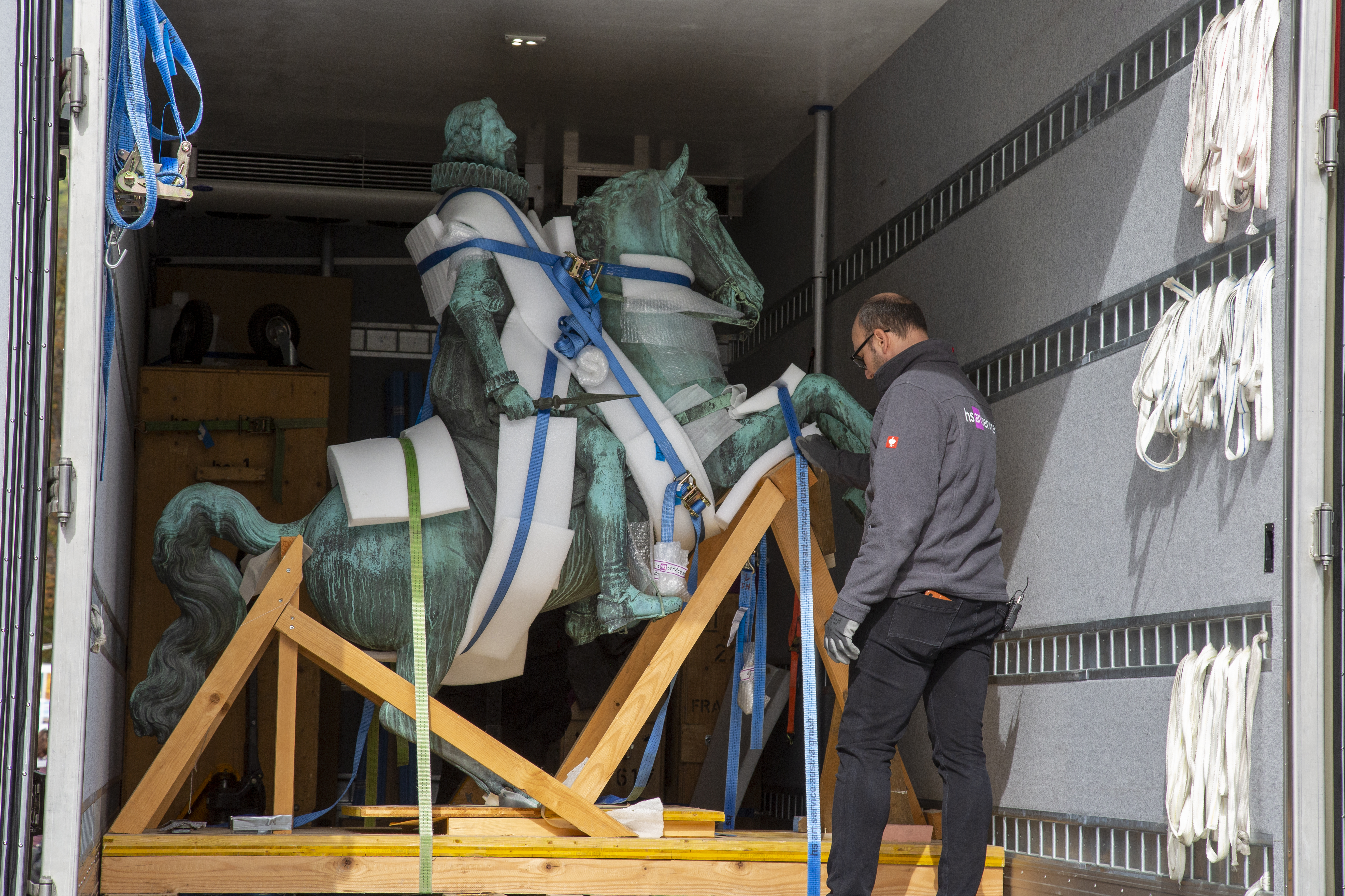 Bestens gesichert überstand Leopold die Reise von Wien in seine Heimatstadt Innsbruck unbeschadet.