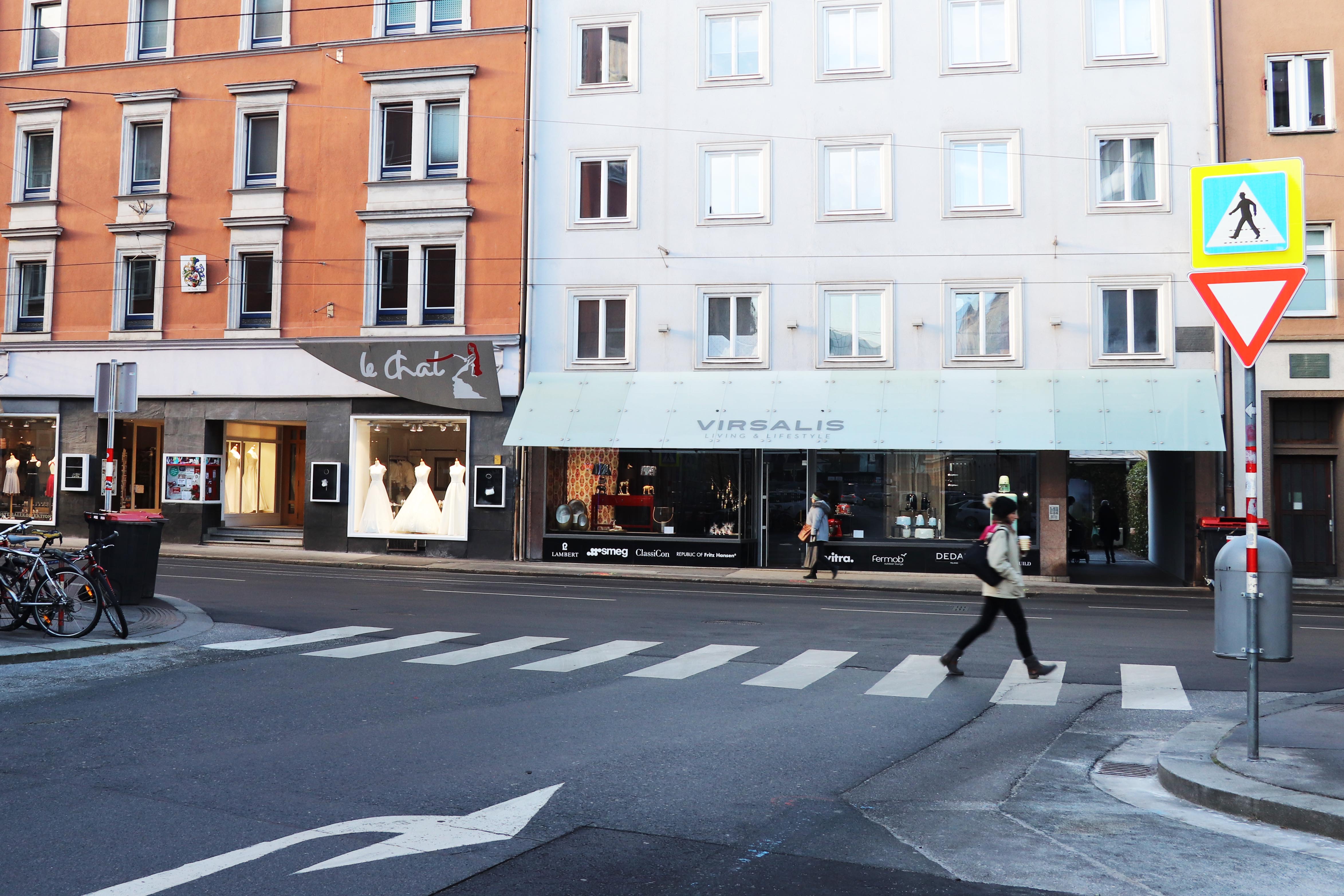 Die neuen Schutzwege, wie jener an der Kreuzung von Colingasse und Bürgerstraße, sorgen für sichere Querungsmöglichkeiten im Innsbrucker Stadtgebiet.