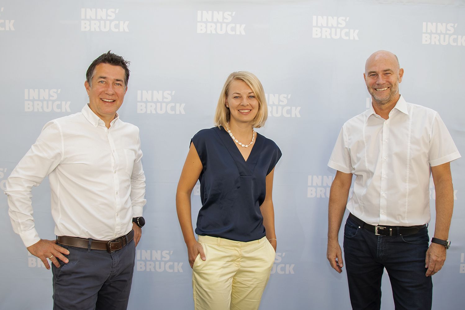 BU: Stadträtin Elisabeth Mayr, Sportamtsleiter Romuald Niescher (r.) und Martin Schnitzer (Institut für Sportwissenschaft) präsentierten den Sportentwicklungsplan.