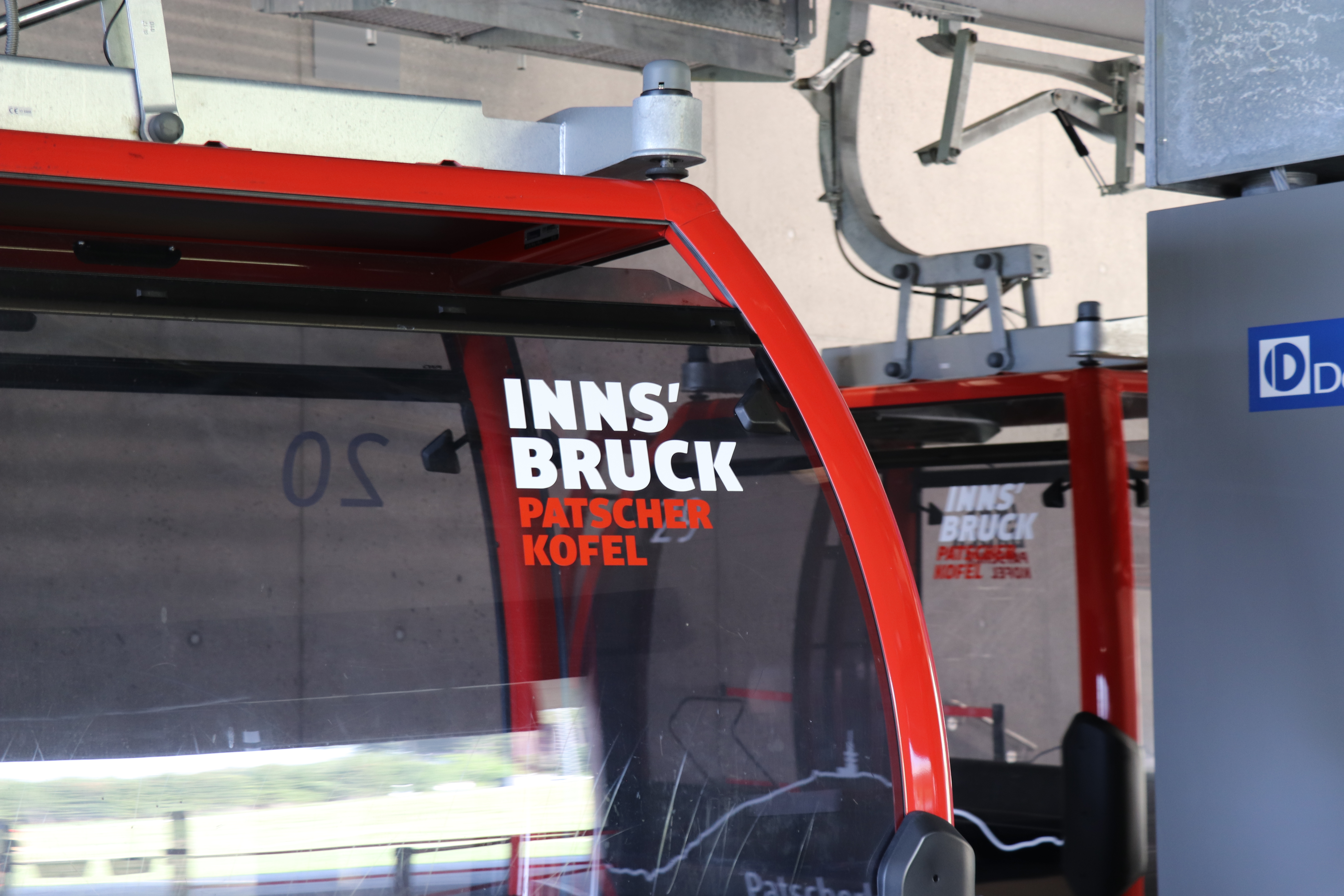 Nach den Verhandlungen ist der Vergleich geglückt.