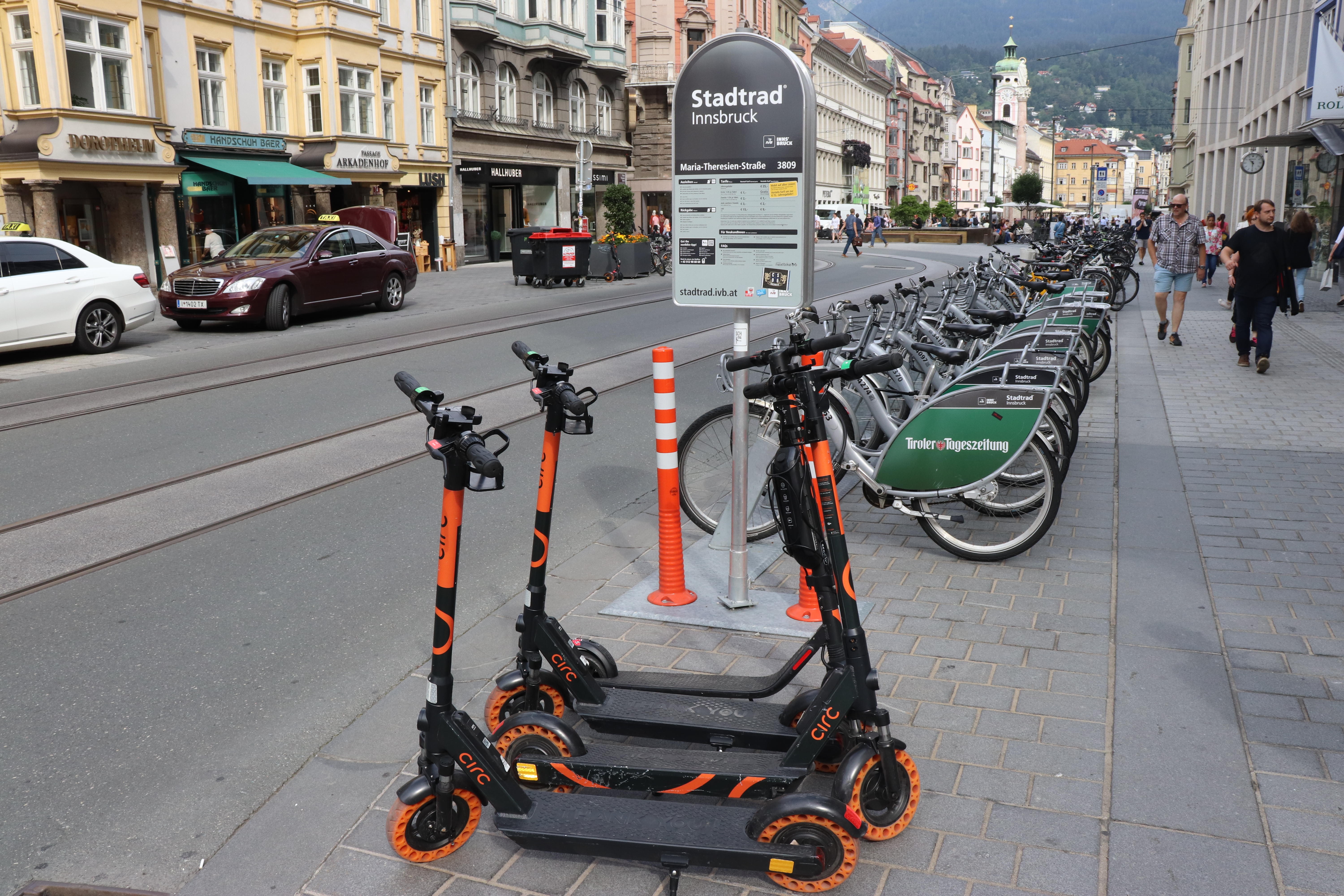 Bis auf Widerruf gilt nun der 24-Stunden-Regelbetrieb für E-Scooter in Innsbruck.