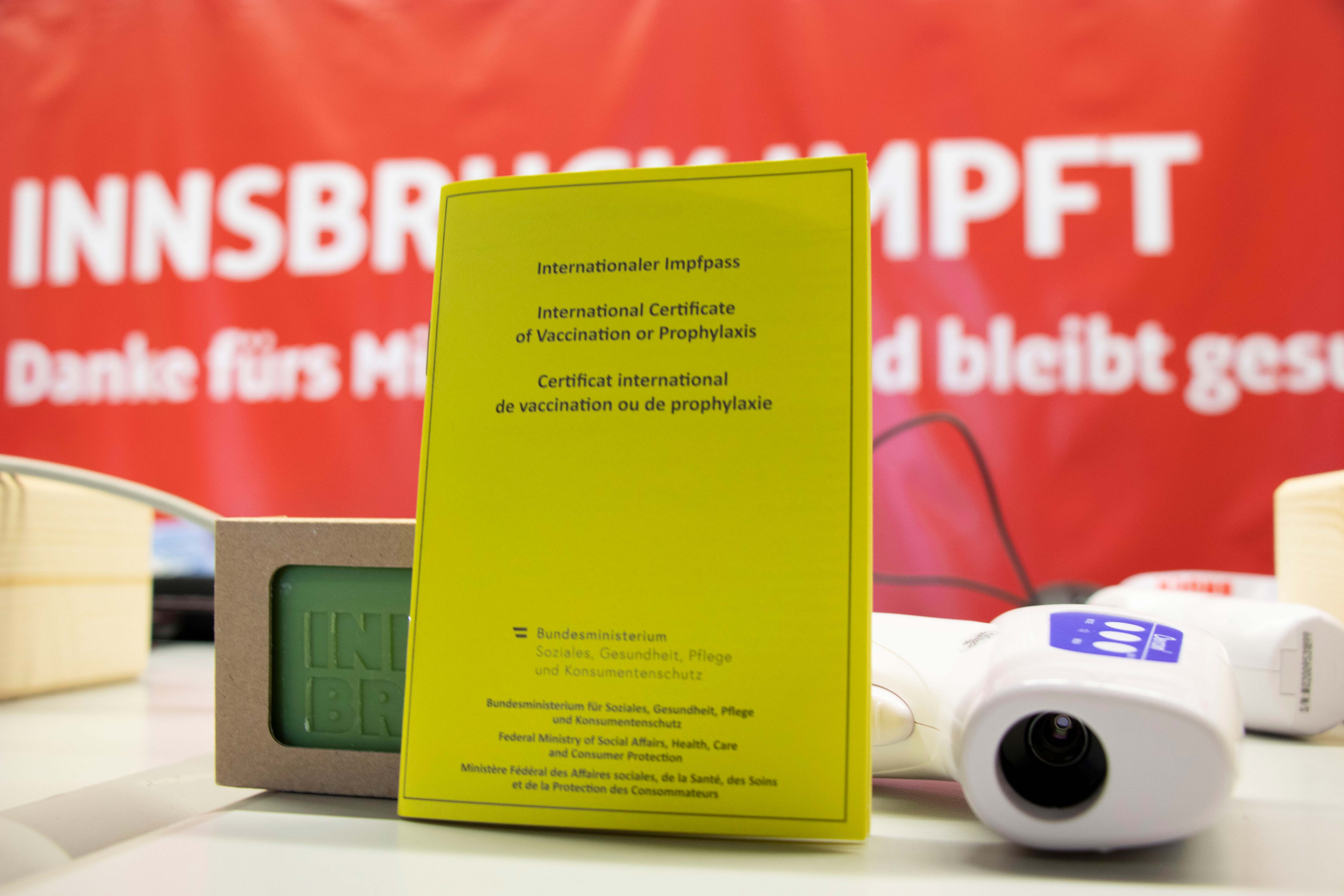 In der Messehalle Innsbruck - Tirols größter Impfstation - ist man auf den Impftag bestens vorbereitet.