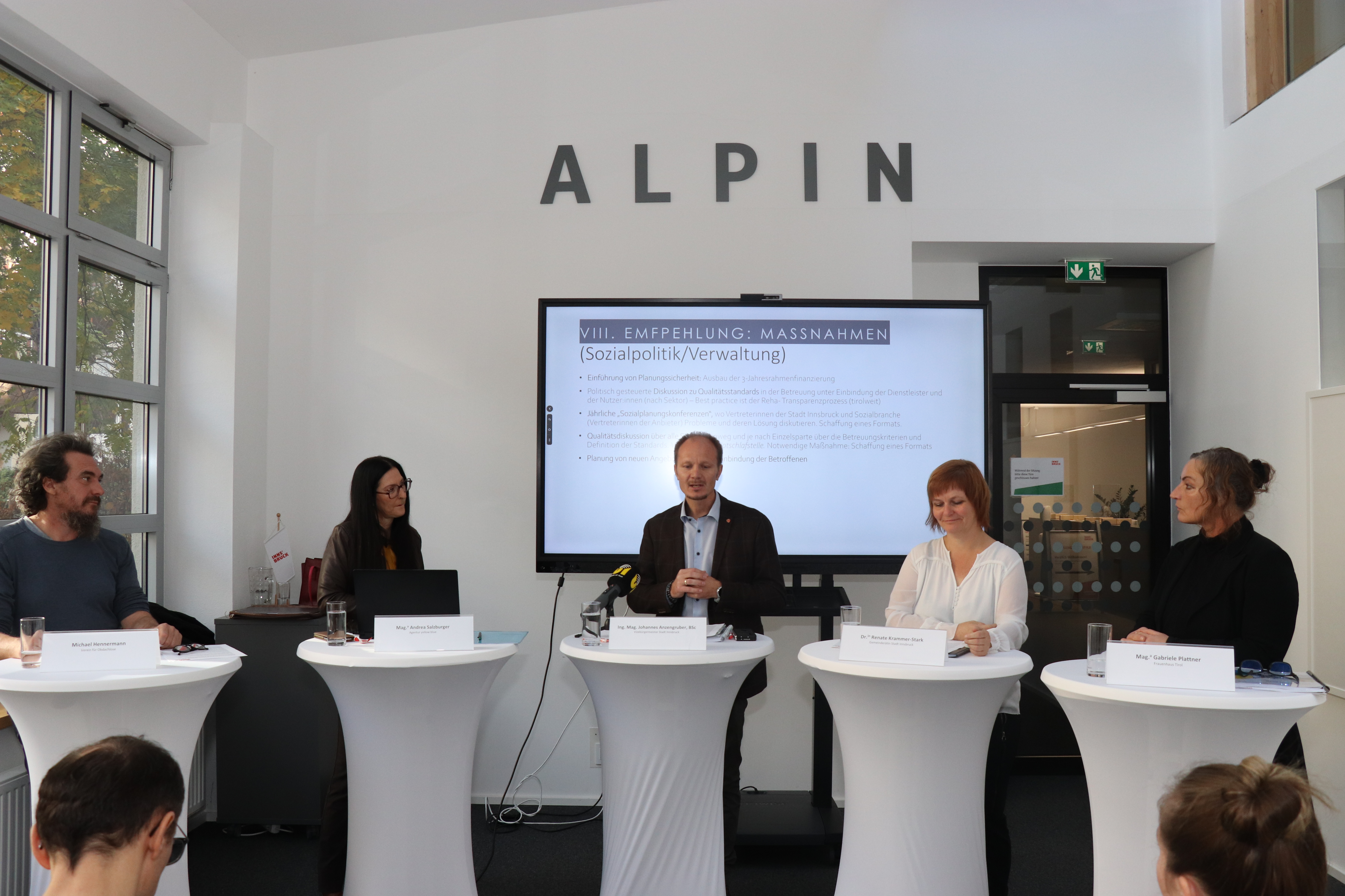 Auf einer Pressekonferenz wurde der städtische Sozialplan 2030 vorgestellt.