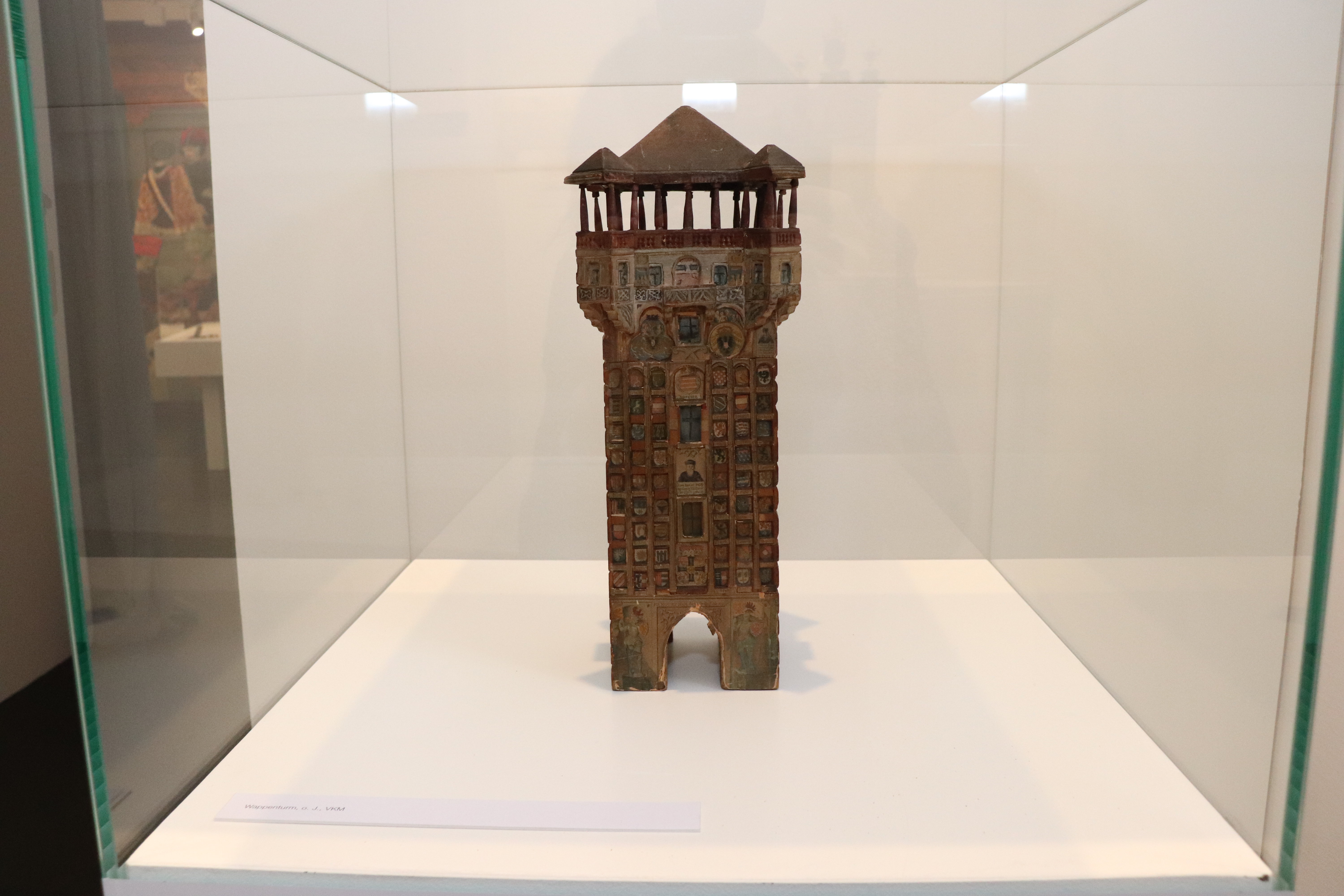 Der Wappenturm als Miniatur.