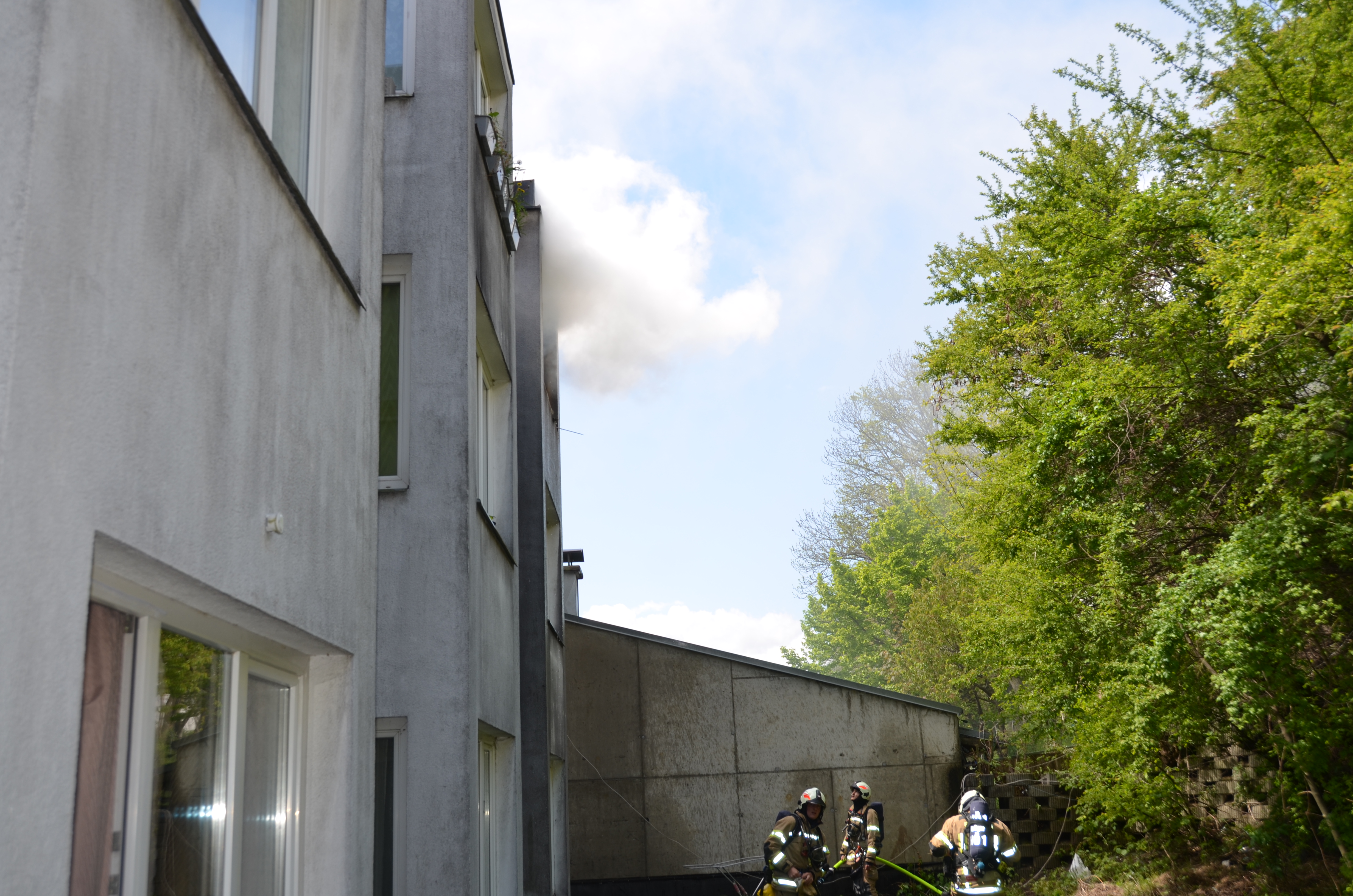 In der Kranebitter Allee stand am 3. Mai eine Wohnung in Flammen.