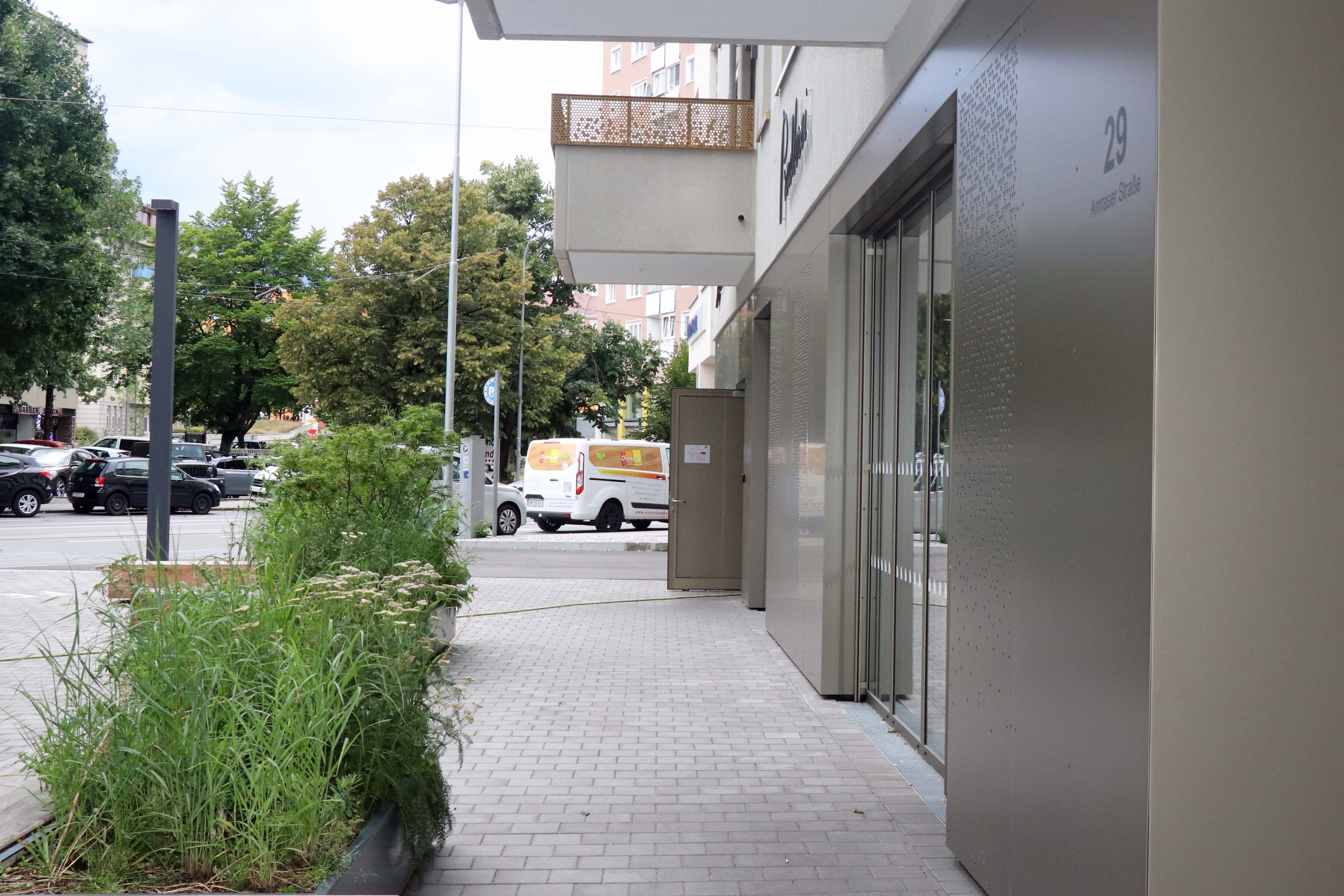 Die zwölf neuen städtischen Wohnungen in der Amraser Straße 29-31 und Pradler Straße 78 bieten zeitgemäßen Wohnraum zum leistbaren Preis.