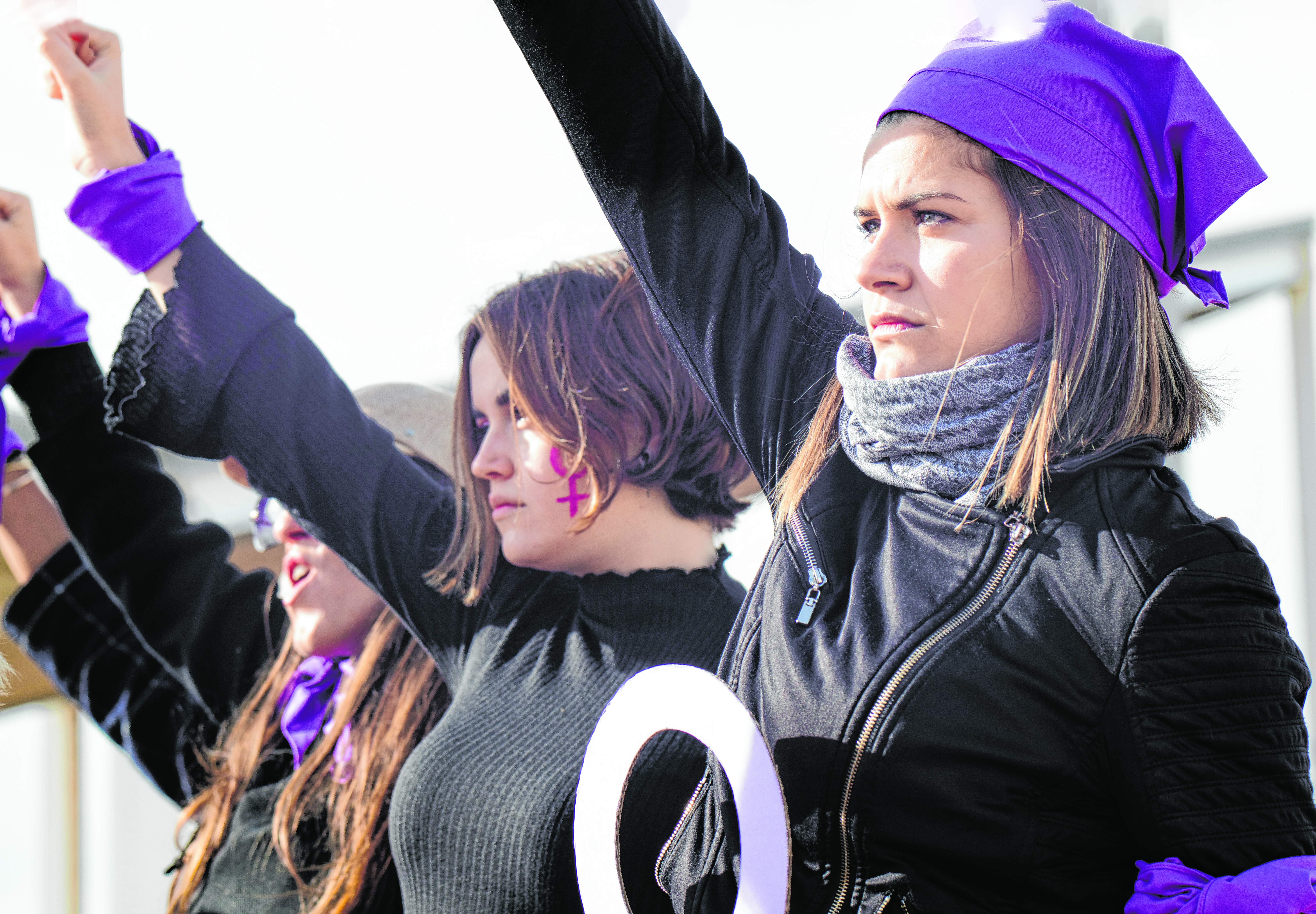 Die Aktion „16 Tage gegen Gewalt an Frauen und Mädchen“ weist jährlich öffentlichkeitswirksam auf das Thema hin.