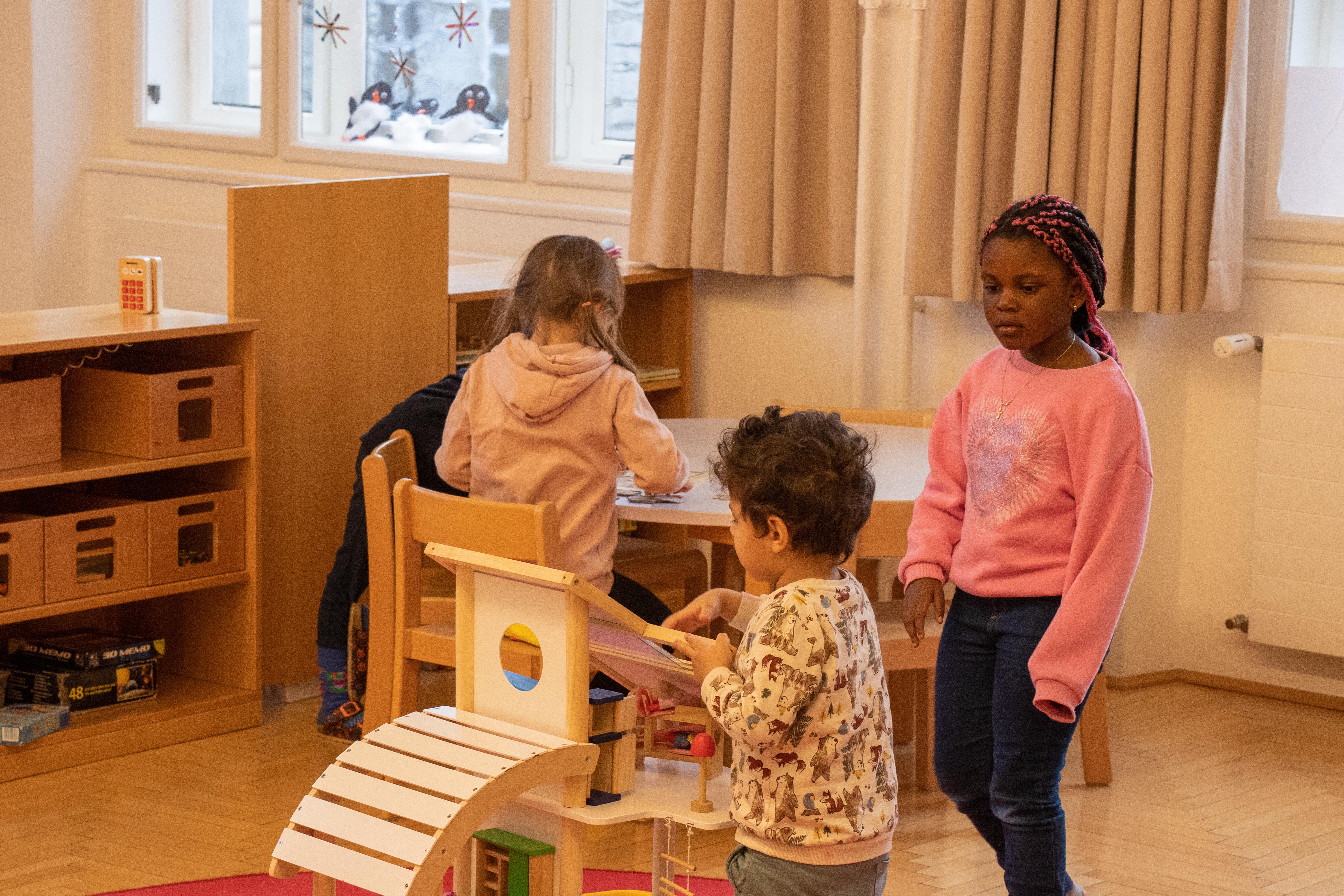 Die Stadt Innsbruck stellt sicher, dass Kinder auch in den Sommermonaten gut betreut sind.