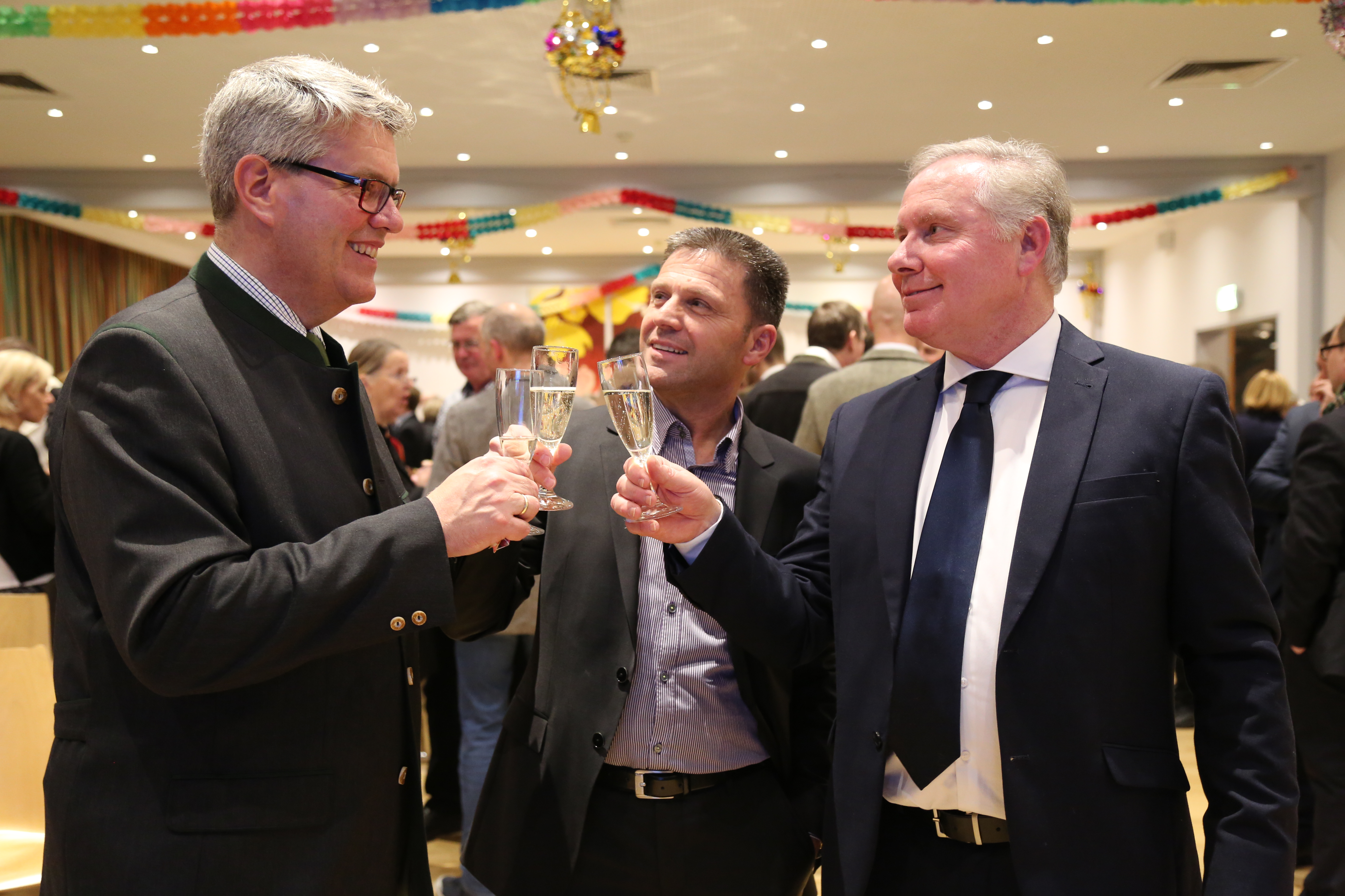 Der Neujahrsempfang der Arbeitsgemeinschaft Amras war ein Stelldichein von zahlreichen Persönlichkeiten der Politik, Wirtschaft und des großen Vereinswesens.