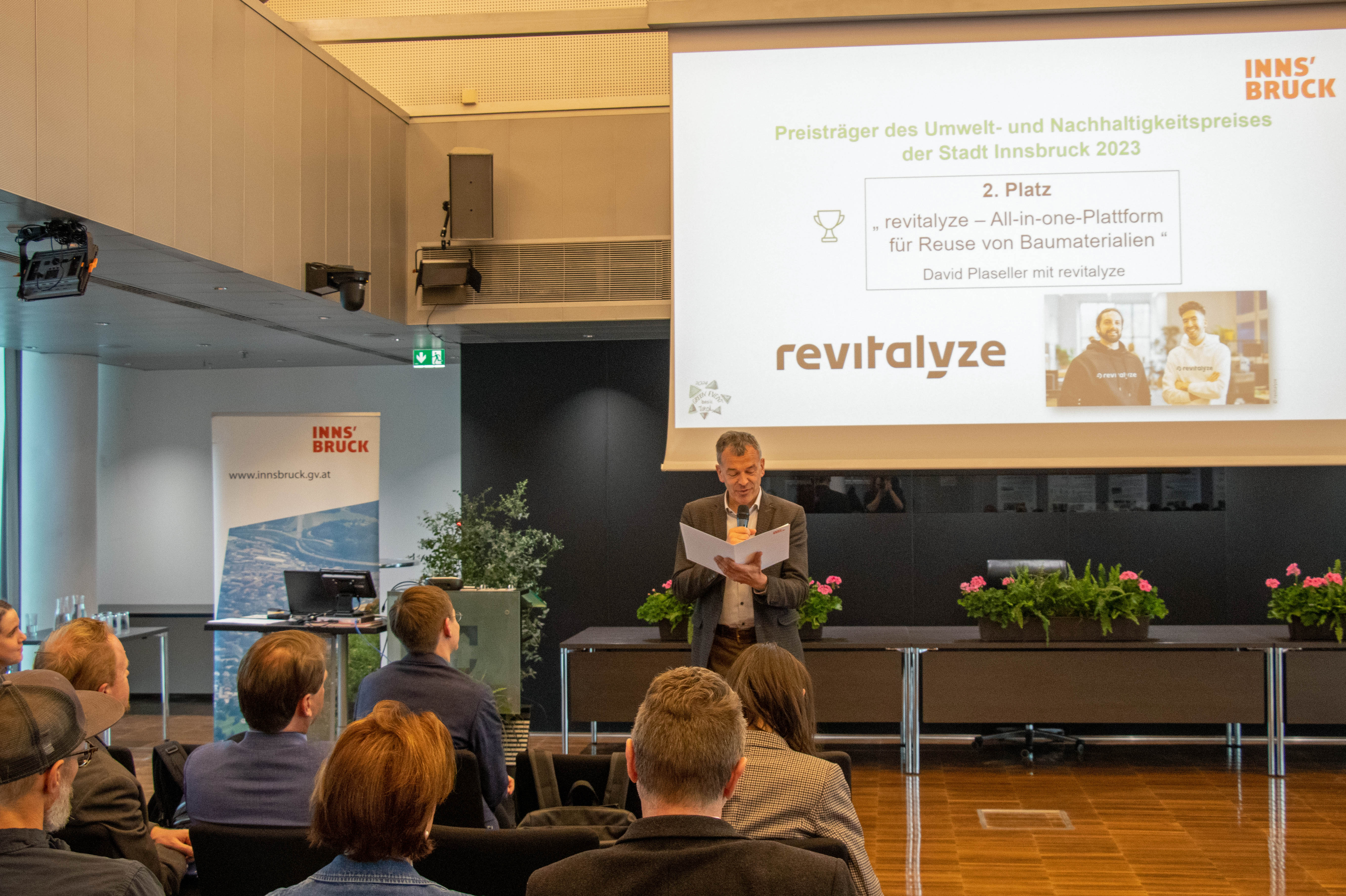 Das Projekt "revitalyze" wurde in der Kategorie "Wirtschaften für Morgen" ausgezeichnet.