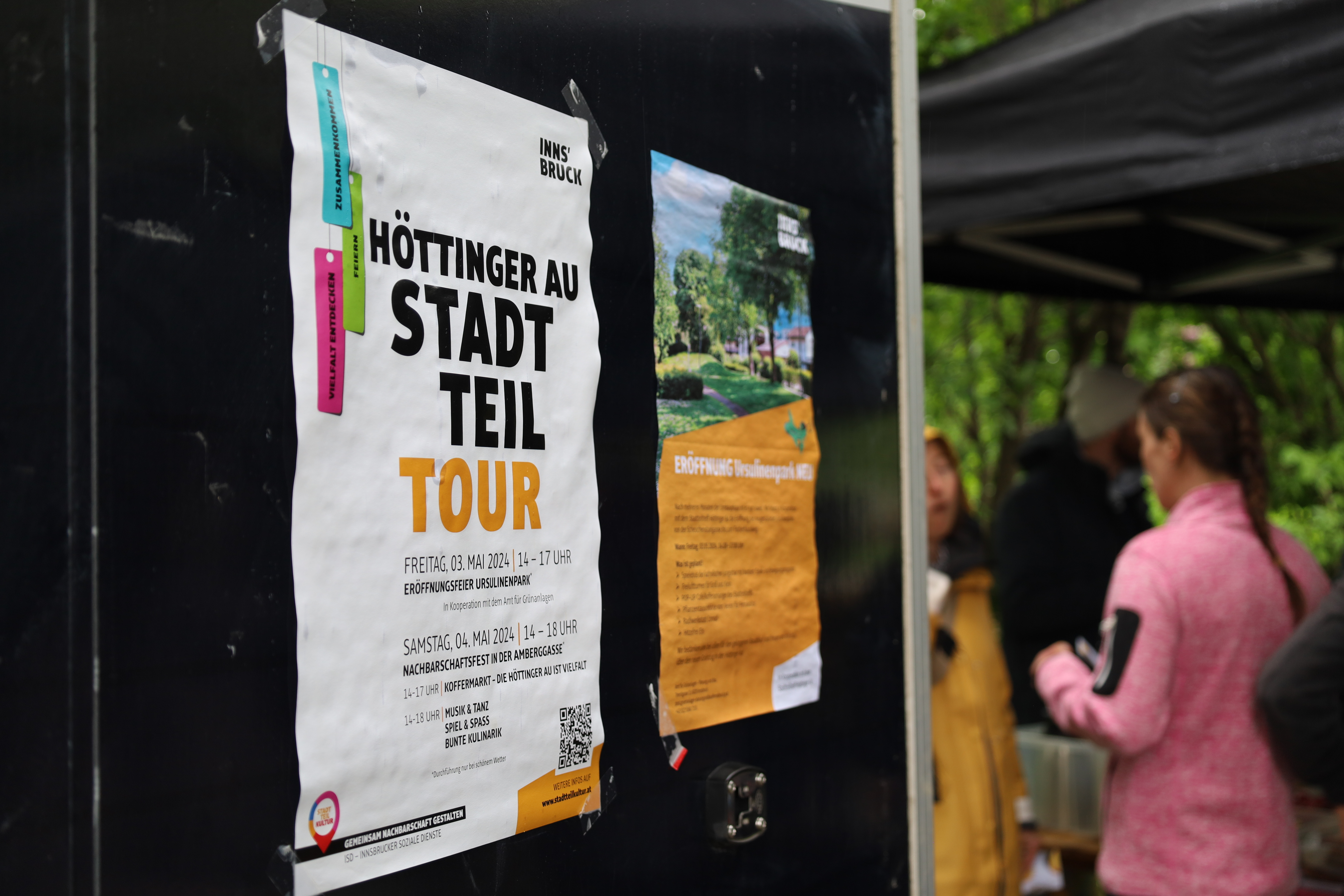 Am Samstag, 4. Mai, laden die BewohnerInnen der Höttinger Au in der Amberggasse zum großen Nachbarschaftsfest.