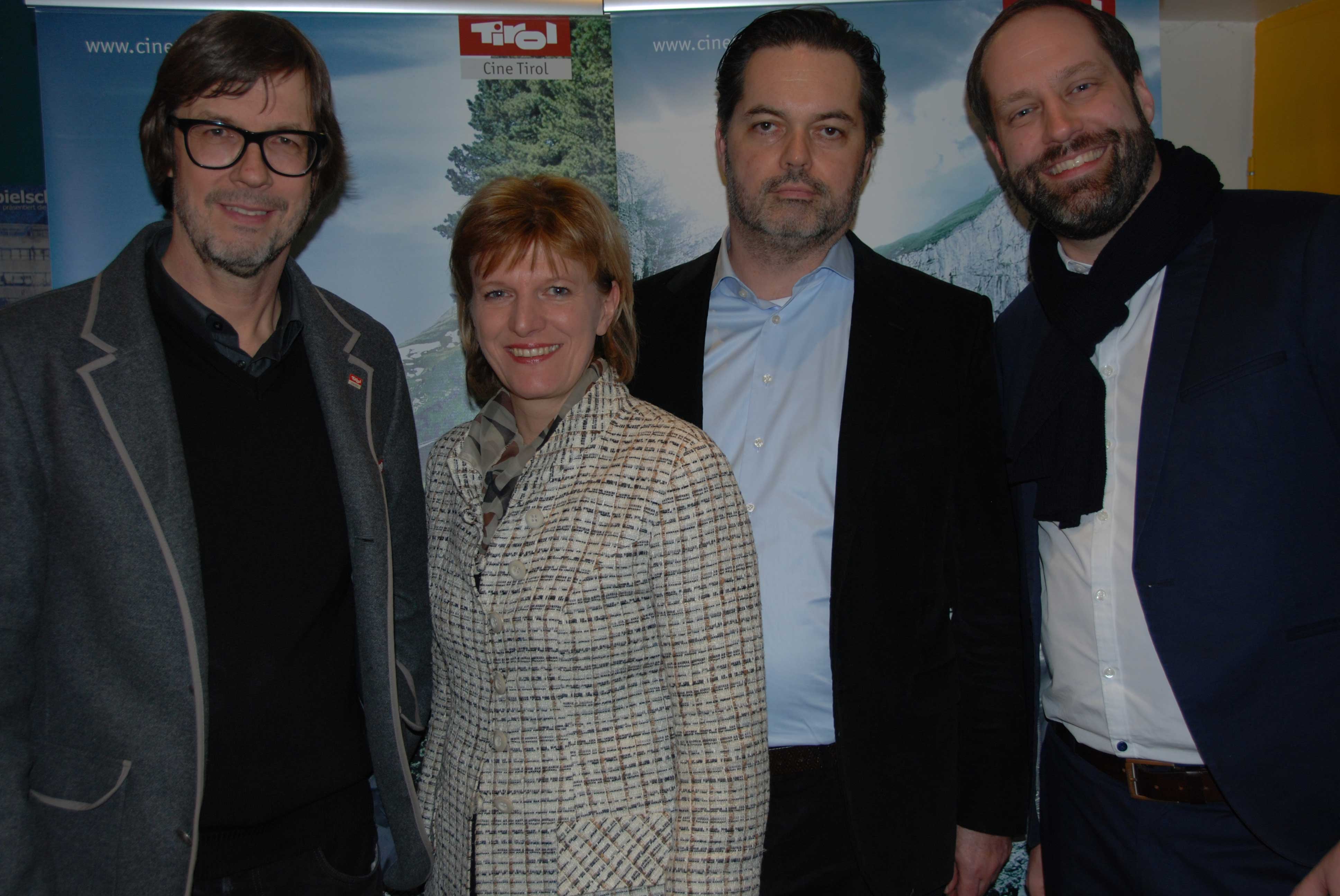 Premiere von „Der Metzger“ im Metropol Kino. Johannes Köck/Leiter Cine Tirol Film Commission, Bürgermeisterin Frau Mag.a Christine Oppitz-Plörer, Regisseur Andreas Herzog, Produzent Christian Rohde (v.l.n.r.)