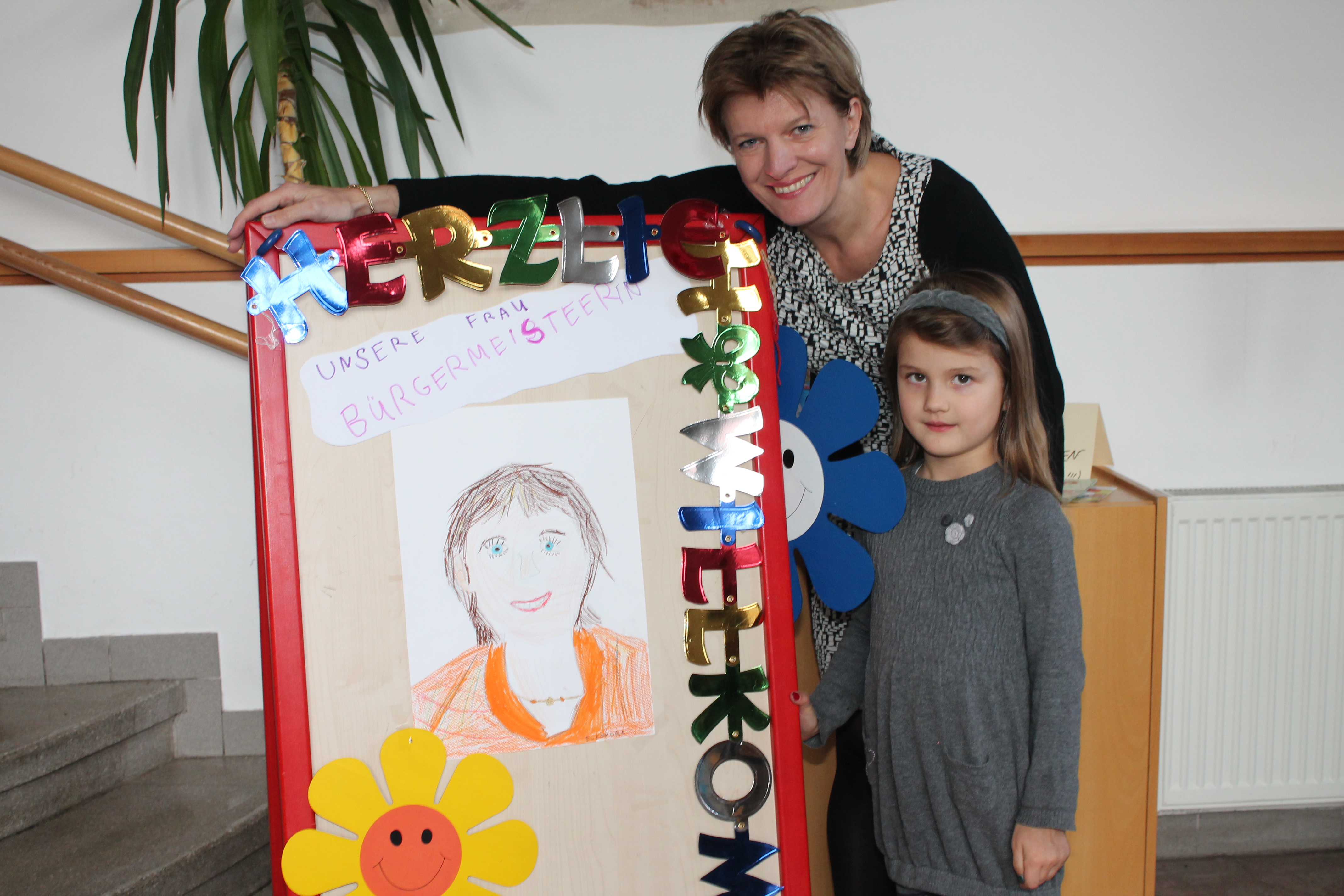 Bürgermeisterin Christine Oppitz-Plörer wurde in den Kindergärten und Schülerhorten sehr herzlich empfangen.