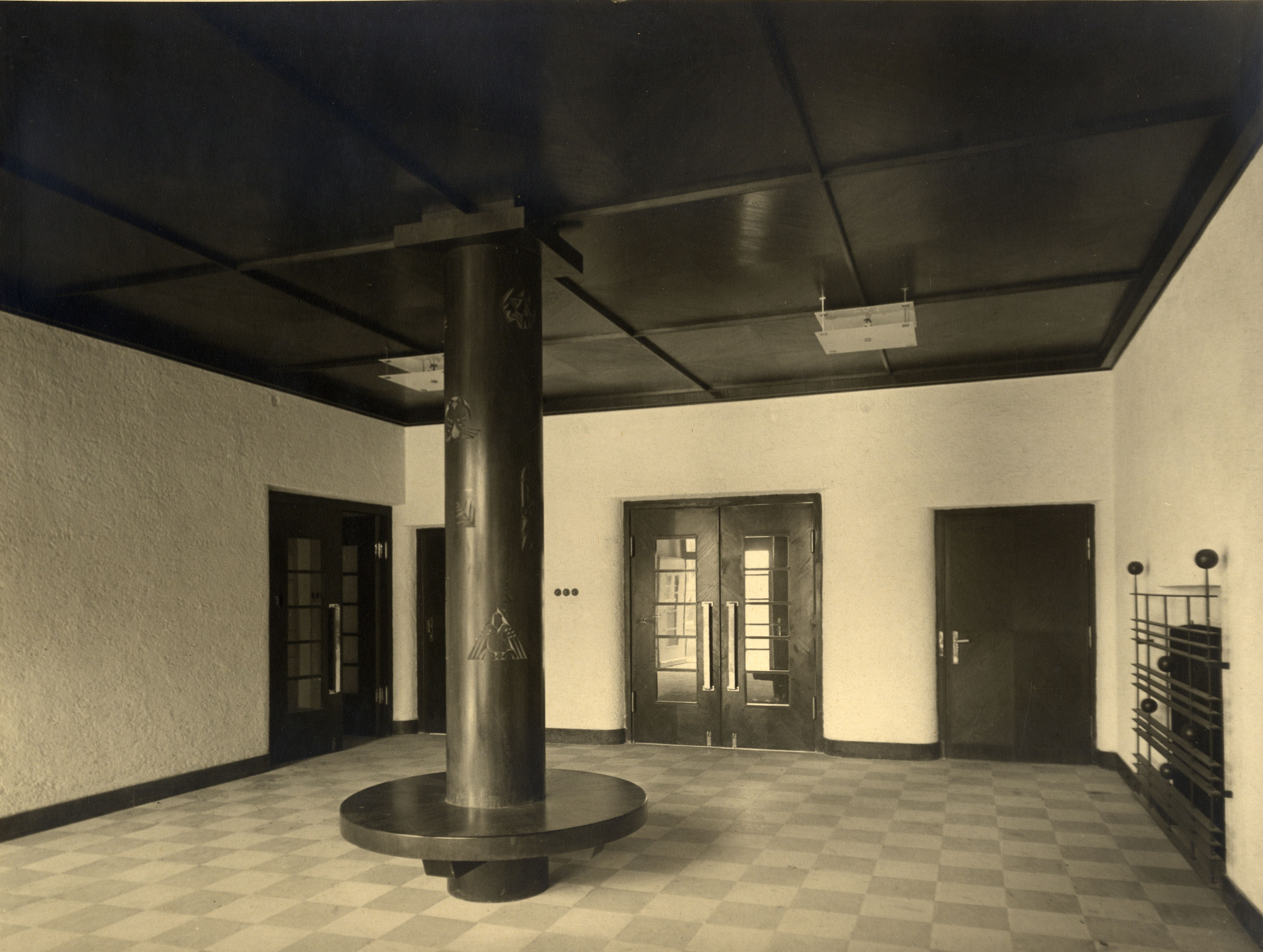 Innenansicht Städtischer Kindergarten Pradl. Fotografie von Adalbert Defner, um 1930