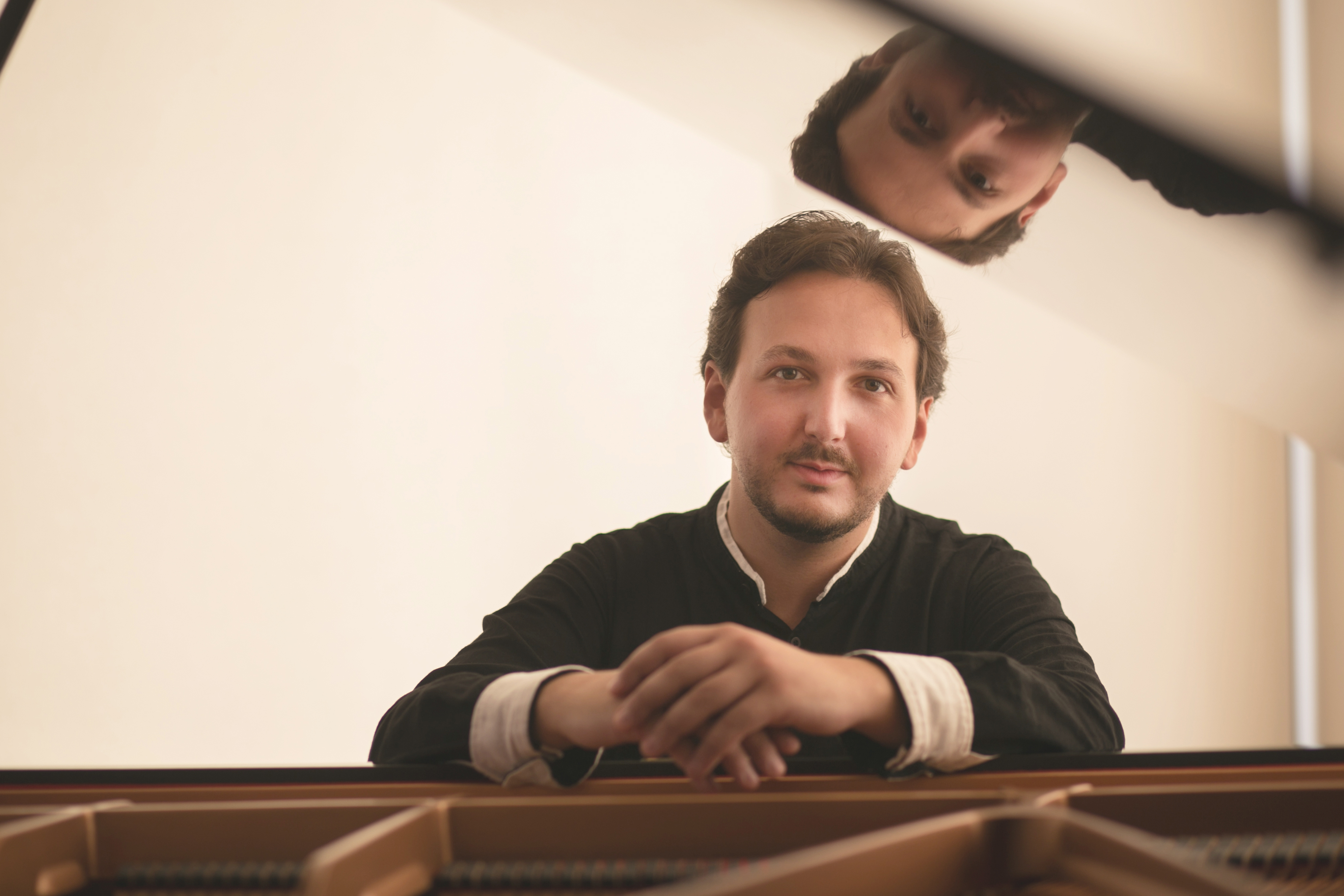 Zu Ravels 150. Geburtstag: Der Pianist Paris Tsenikoglou ist am 15. Februar im Ursulinensaal mit Musik von Ravel und Chopin zu erleben.