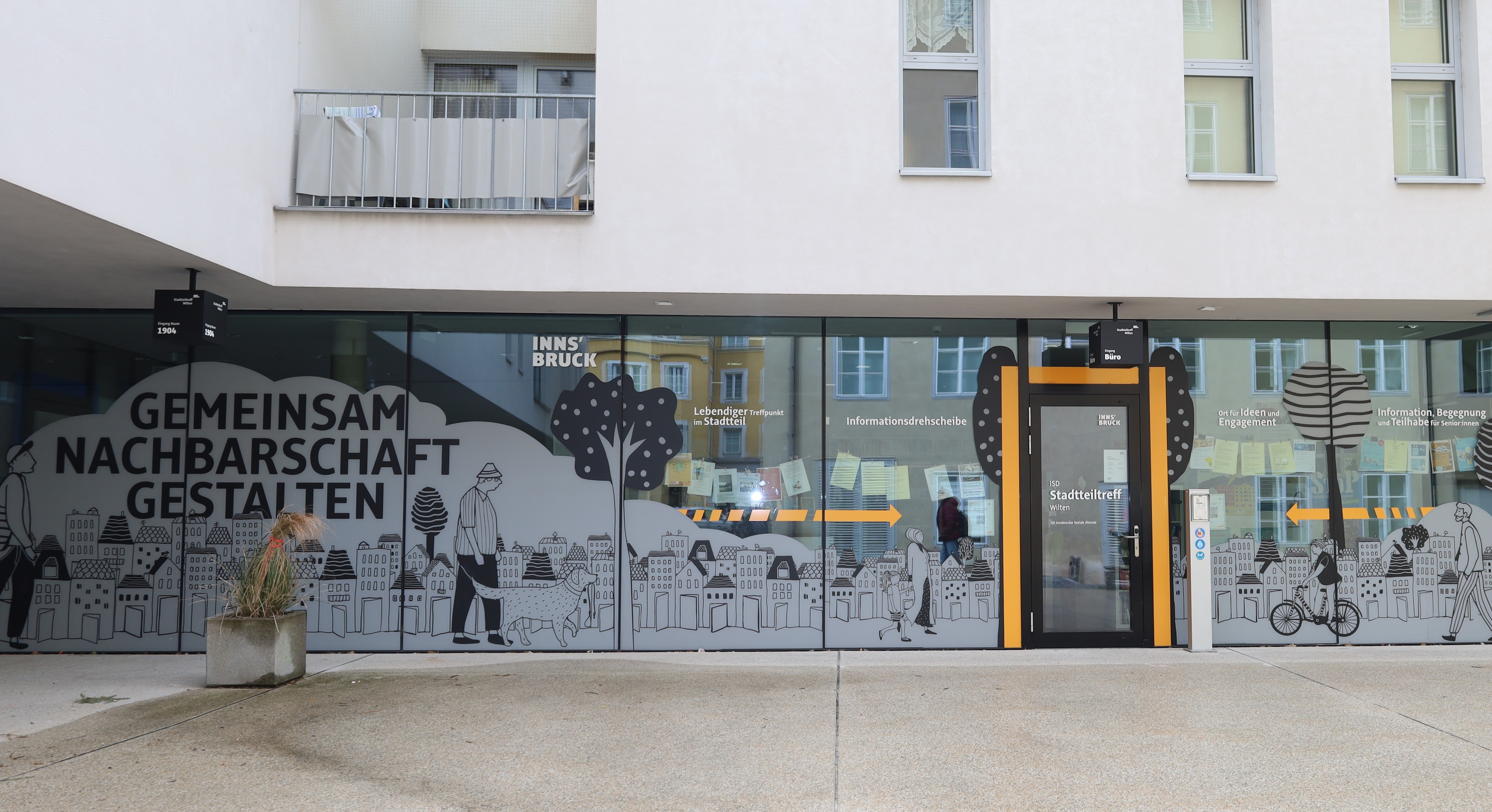 Treffpunkt, Informationsdrehscheibe und Ansprechpartner in einem – die Stadtteiltreffs (hier in Wilten) freuen sich über regen Zulauf.