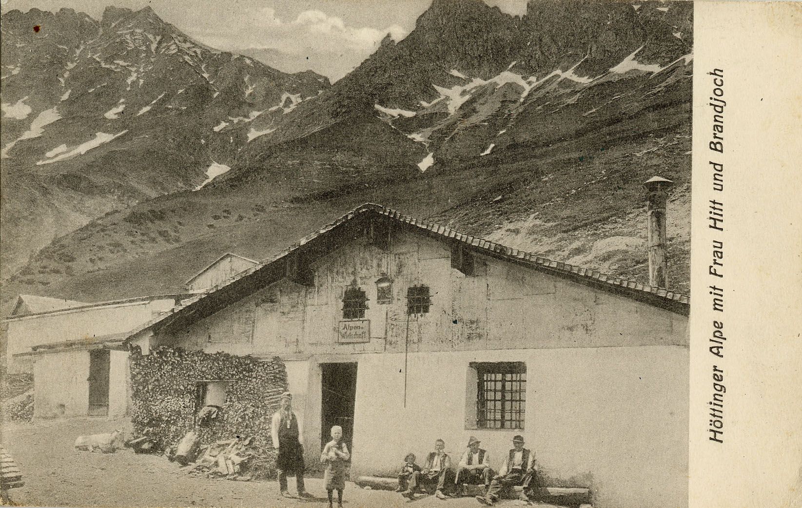 Diese Ansicht der Höttinger Alpe nahm der Innsbrucker Fotograf Alois Dalus um 1920 herum auf. Sie diente auch als Postkartenmotiv.