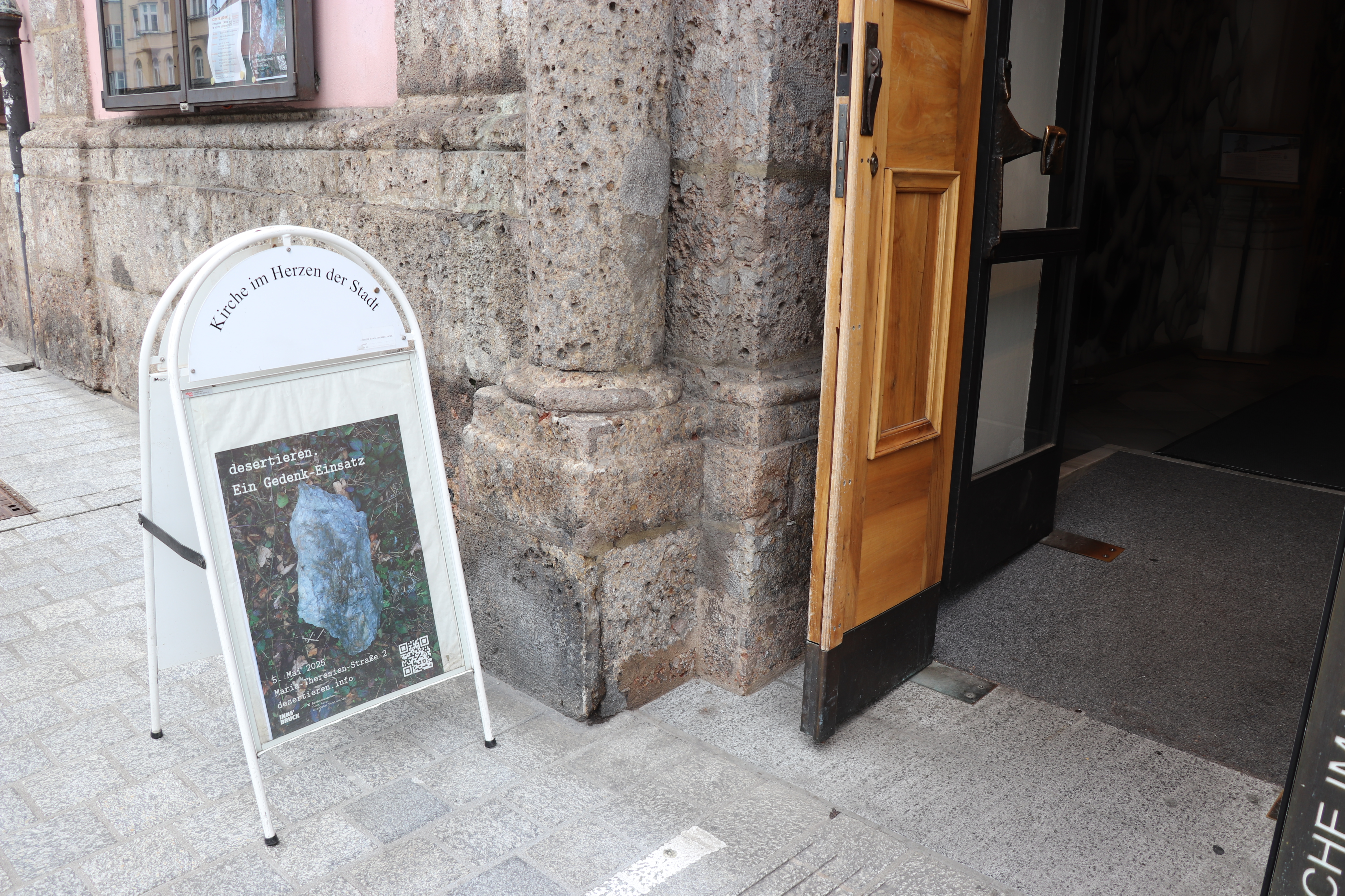 Das Projekt  "desertieren. Ein Gedenk-Einsatz" wurde am 5. Mai 2025 umgesetzt. Nun läuft die Einreichfrist für die "gedenk_potenziale 2027".