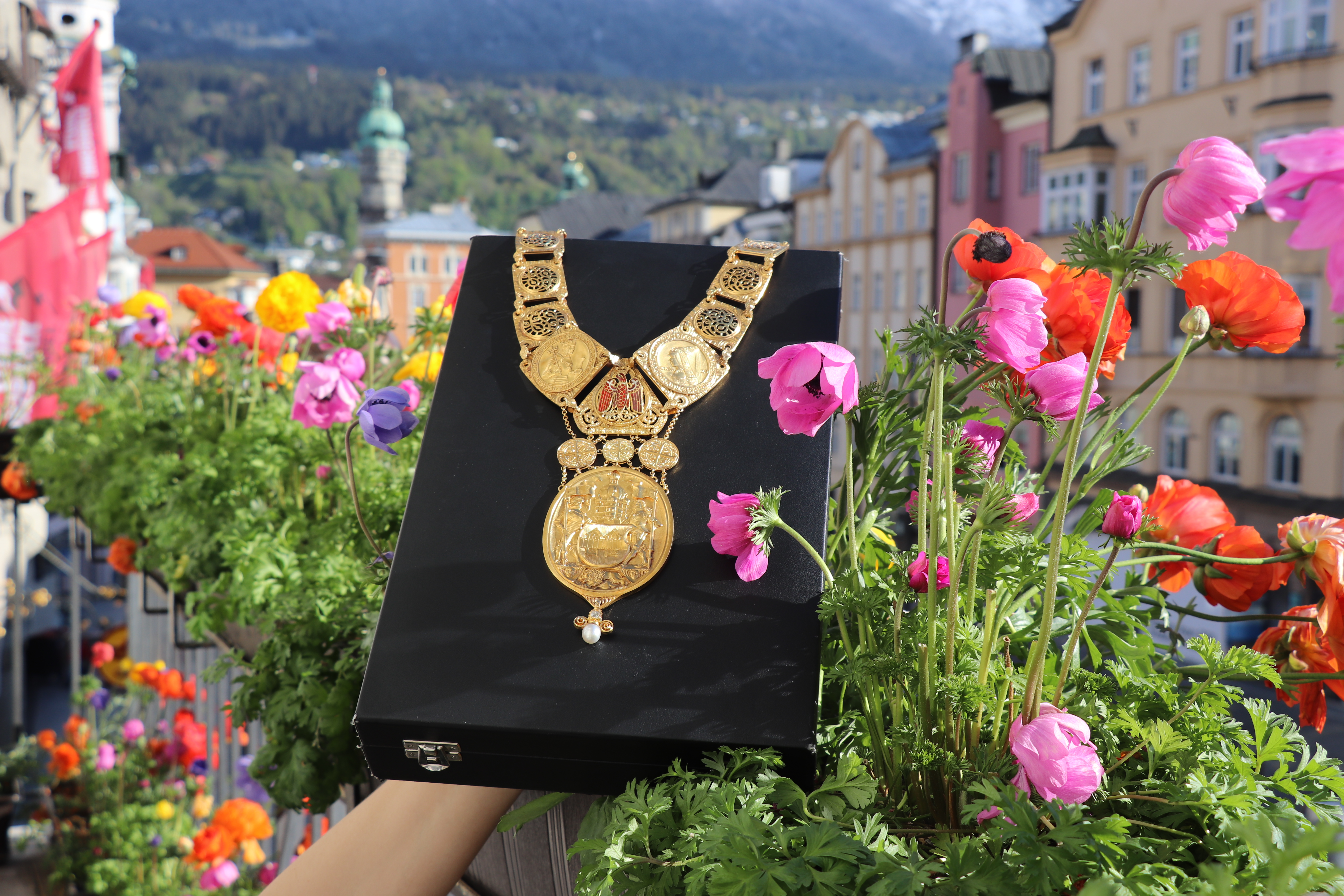 Bei Ehrenzeichen gern gesehen: Die Bürgermeisterkette der Stadt Innsbruck.