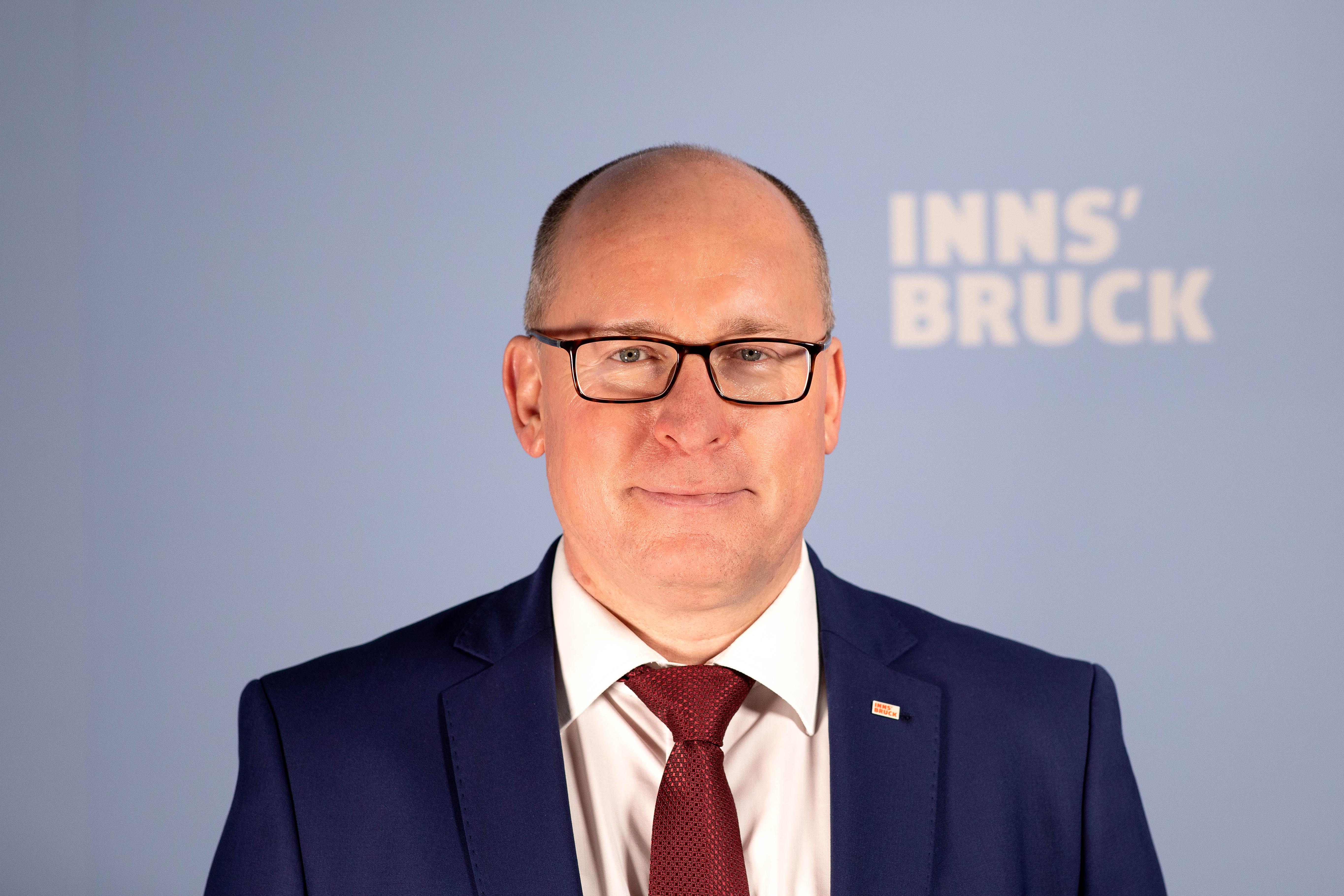 Stephan Crepaz leitet ab 1. Februar 2026 den Inneren Dienst .