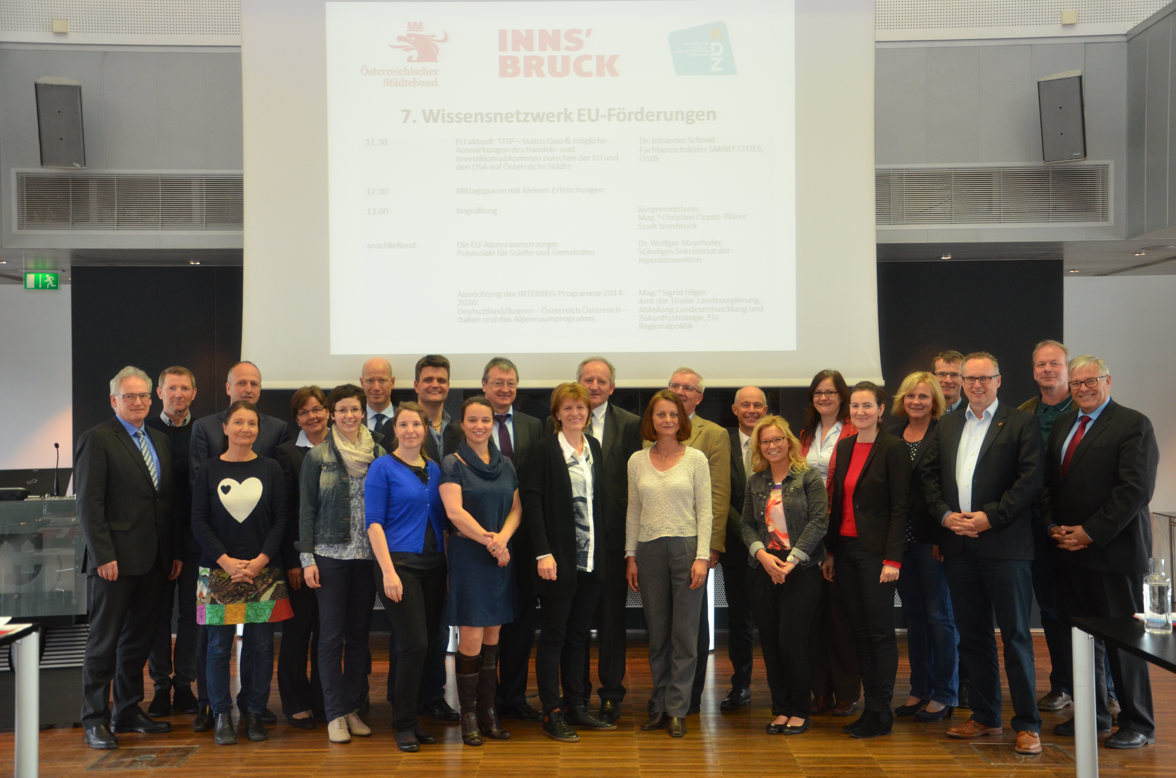 Beim 7. Wissensnetzwerk des Städtebunds am 28. April 2015 in Innsbruck wurden zum Thema EU-Förderungen wurde referiert und diskutiert. Neben auswärtigen VertreterInnen des Städtebunds waren auch welche aus der Stadt Innsbruck dabei.