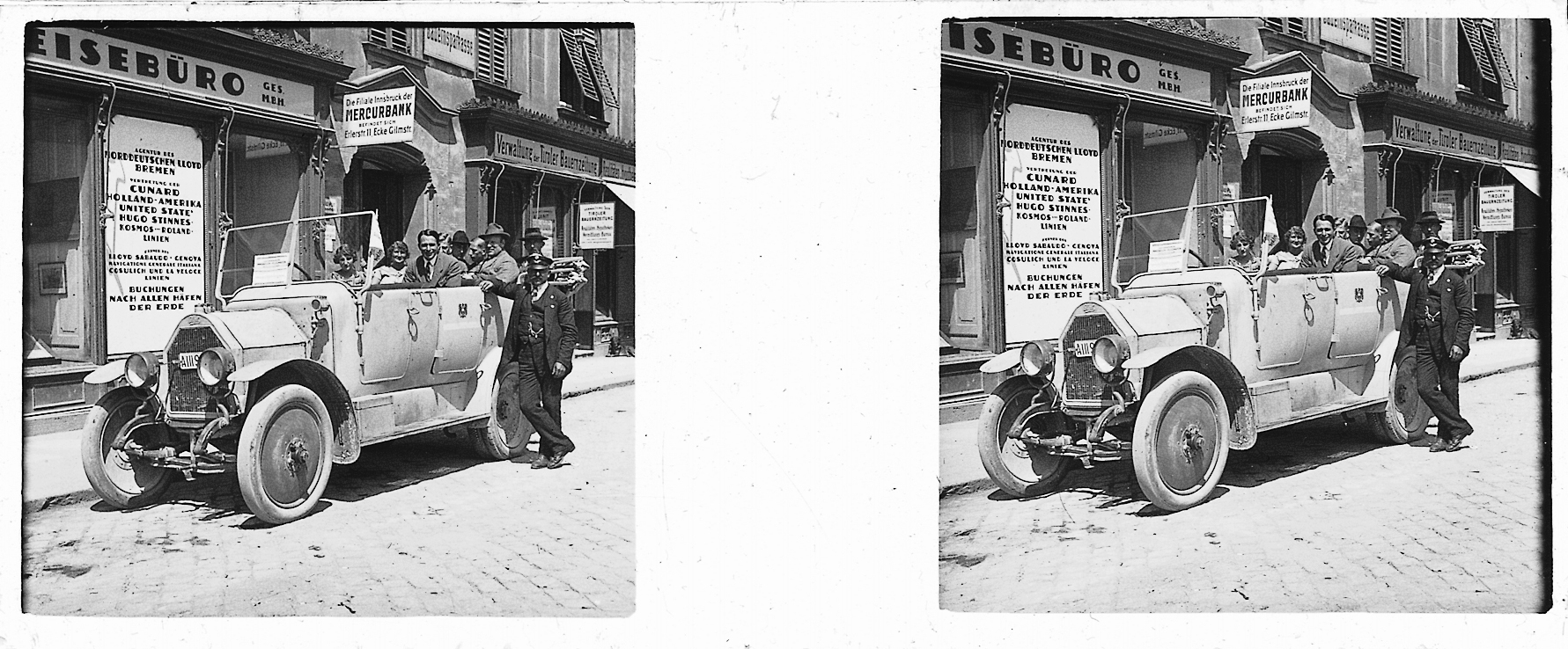 Das Flughafenareal war rund 3 km östlich vom Stadtzentrum entfernt. Daher wurde für den Transport der Flugpassagiere ein eigener Kraftwagendienst der Post vom Stadtzentrum (Bozner Platz) zum Flughafen eingerichtet.