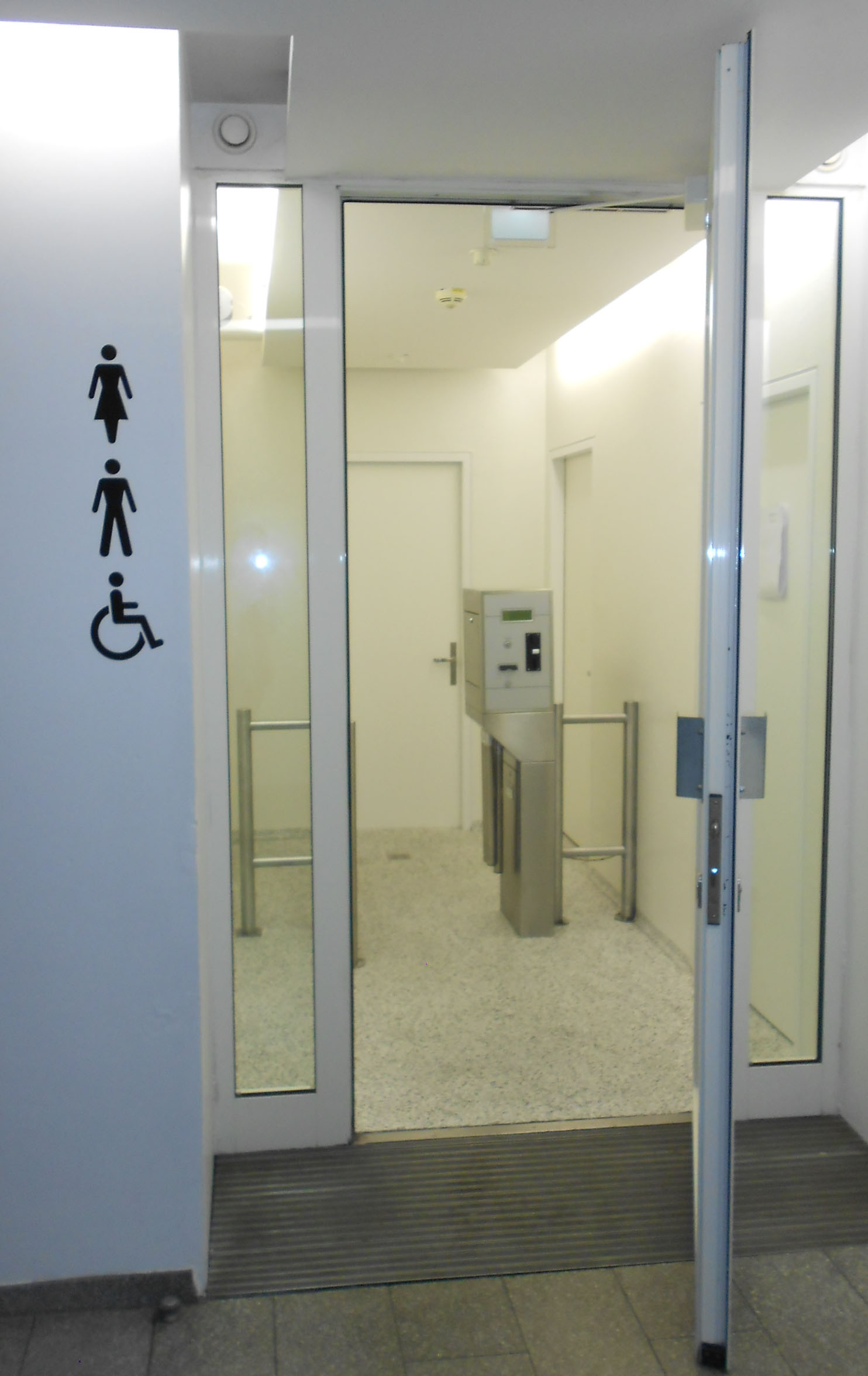 Die öffentliche WC-Anlage am Rennweg 4 wurde modernisiert.