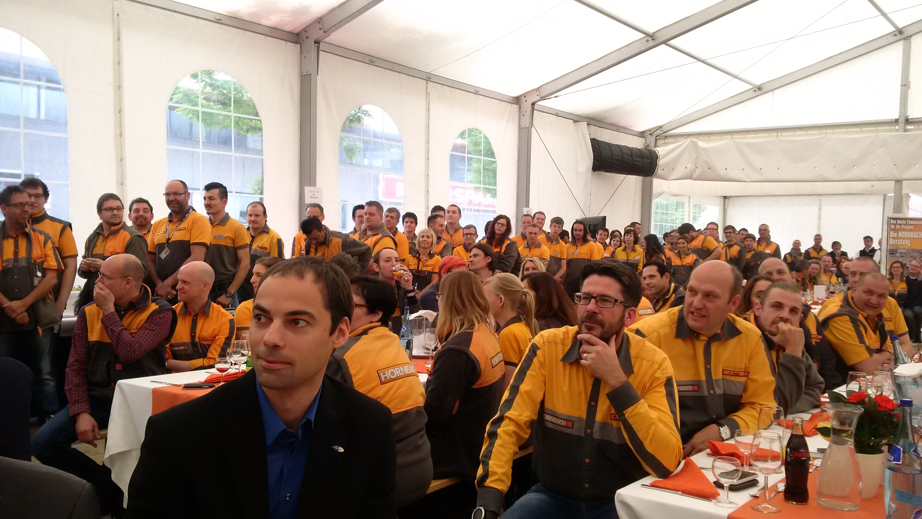 Vizebürgermeister Christoph Kaufmann eröffnete gemeinsam mit Wirtschaftskammerpräsident  Jürgen Bodenseer und Rums Bürgermeister Edgar Kopp den Hornbach Baumarkt in Neu Rum ‎.