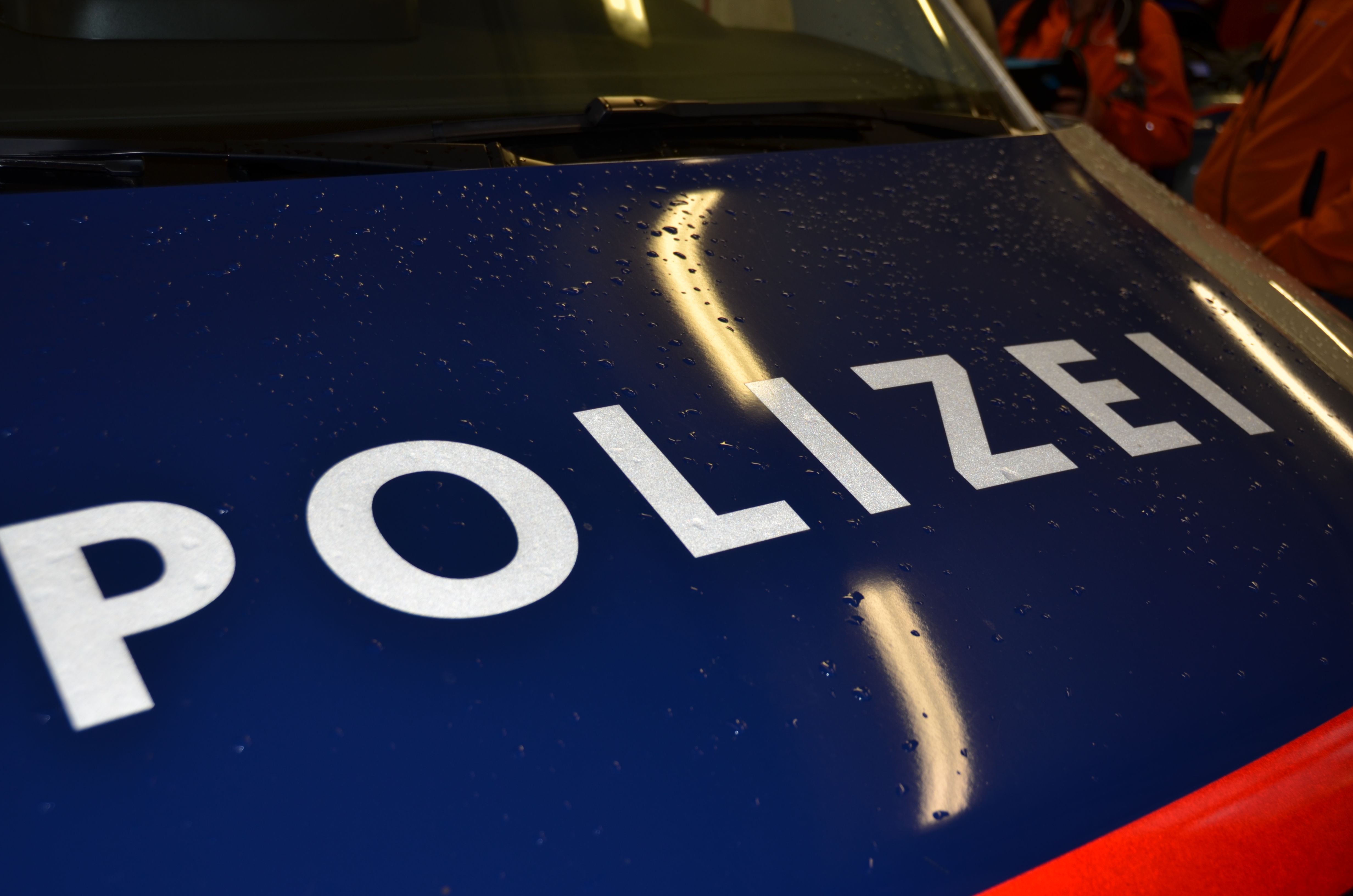 ORF Radio Tirol Sommerfrische zu Gast bei der Berufsfeuerwehr Innsbruck: Groß und Klein hatten sichtlich Spaß beim "Blaulichttag"