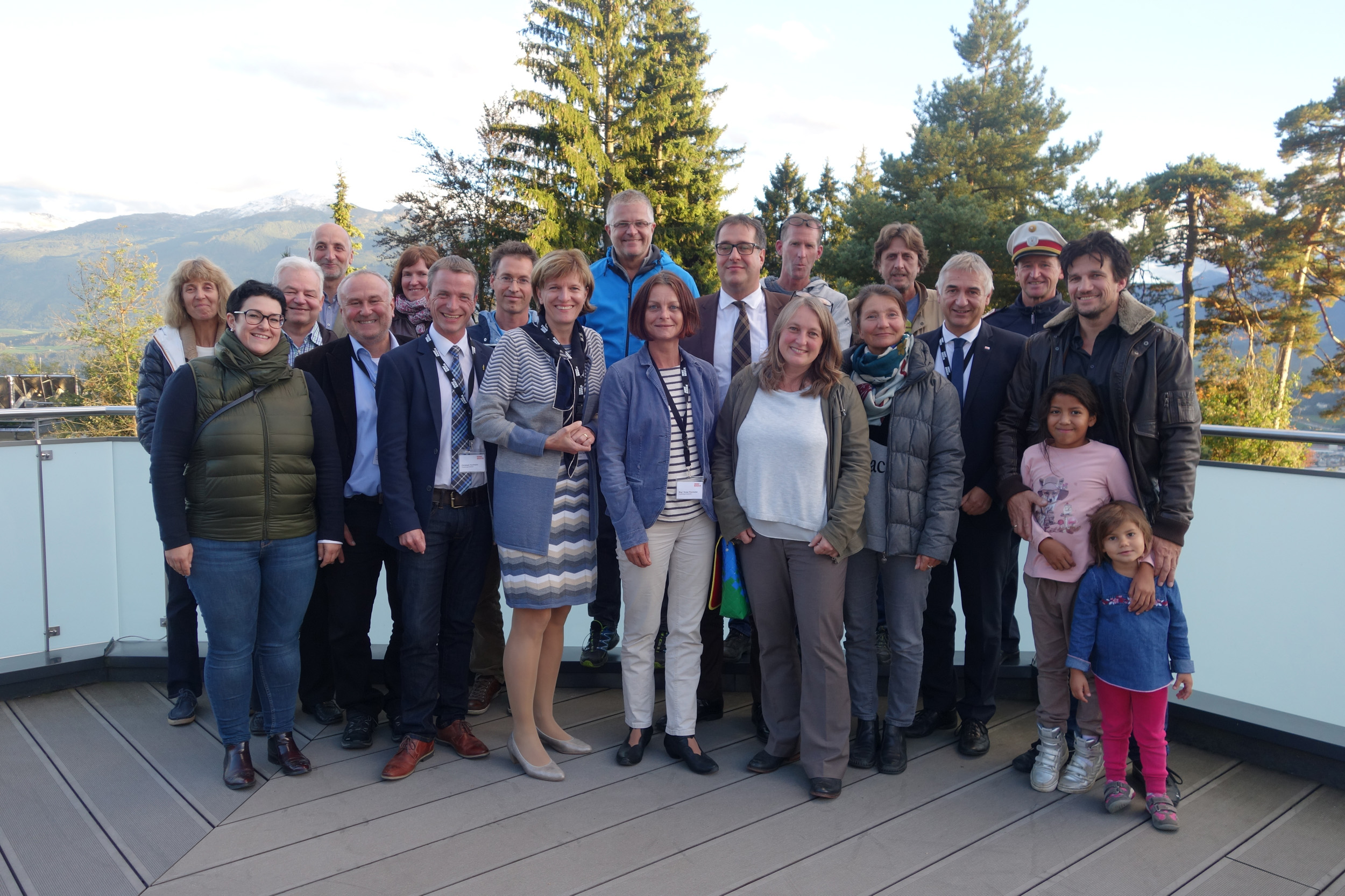 Der Verkehrsausschuss lud interessierte BürgerInnen zu seiner Sitzung auf der Hungerburg.