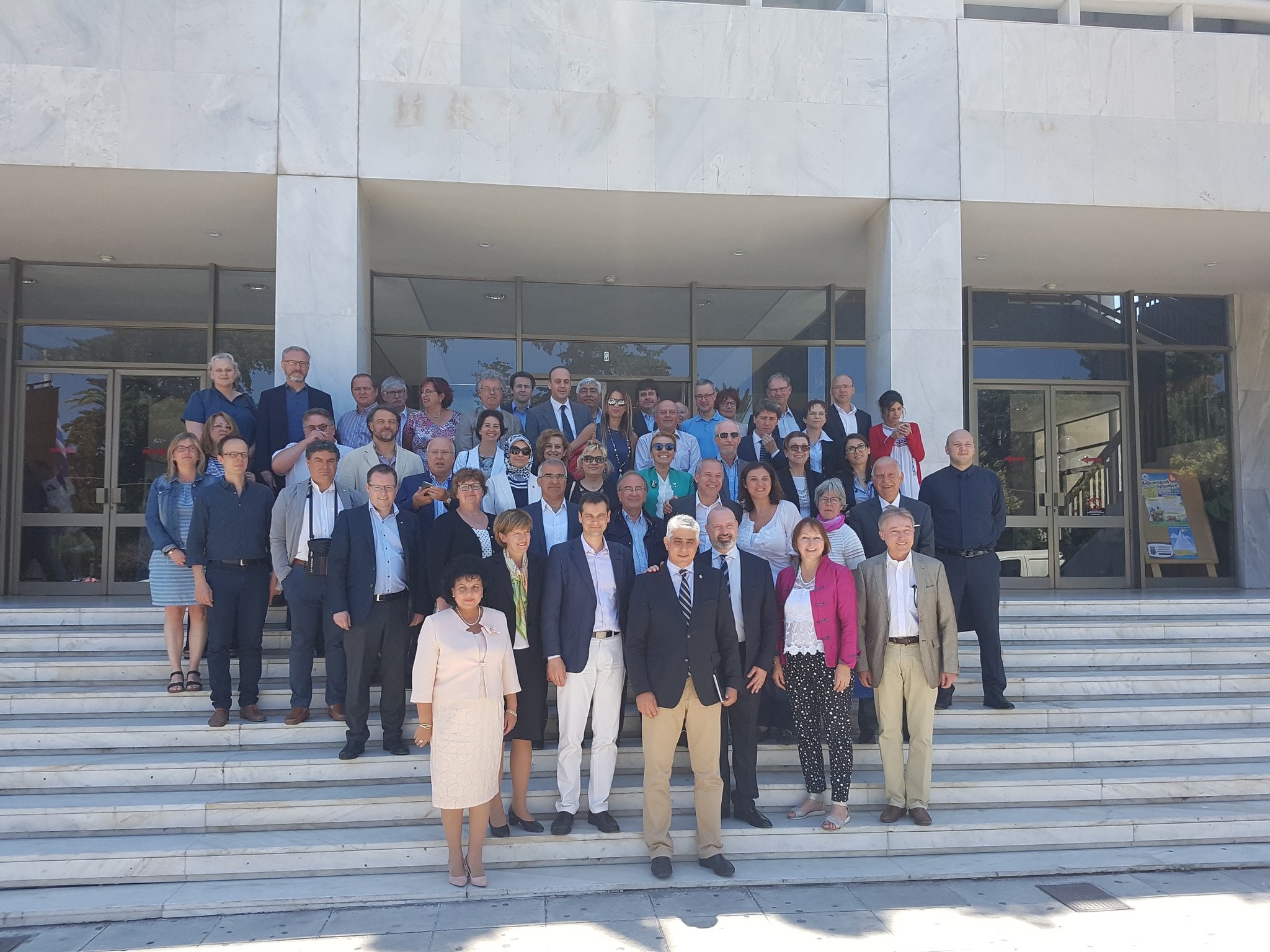 RGRE-Meeting in Chios: Bürgermeisterin Christine Oppitz-Plörer neben Manolis Vournous, dem Bürgermeisters von Chios.