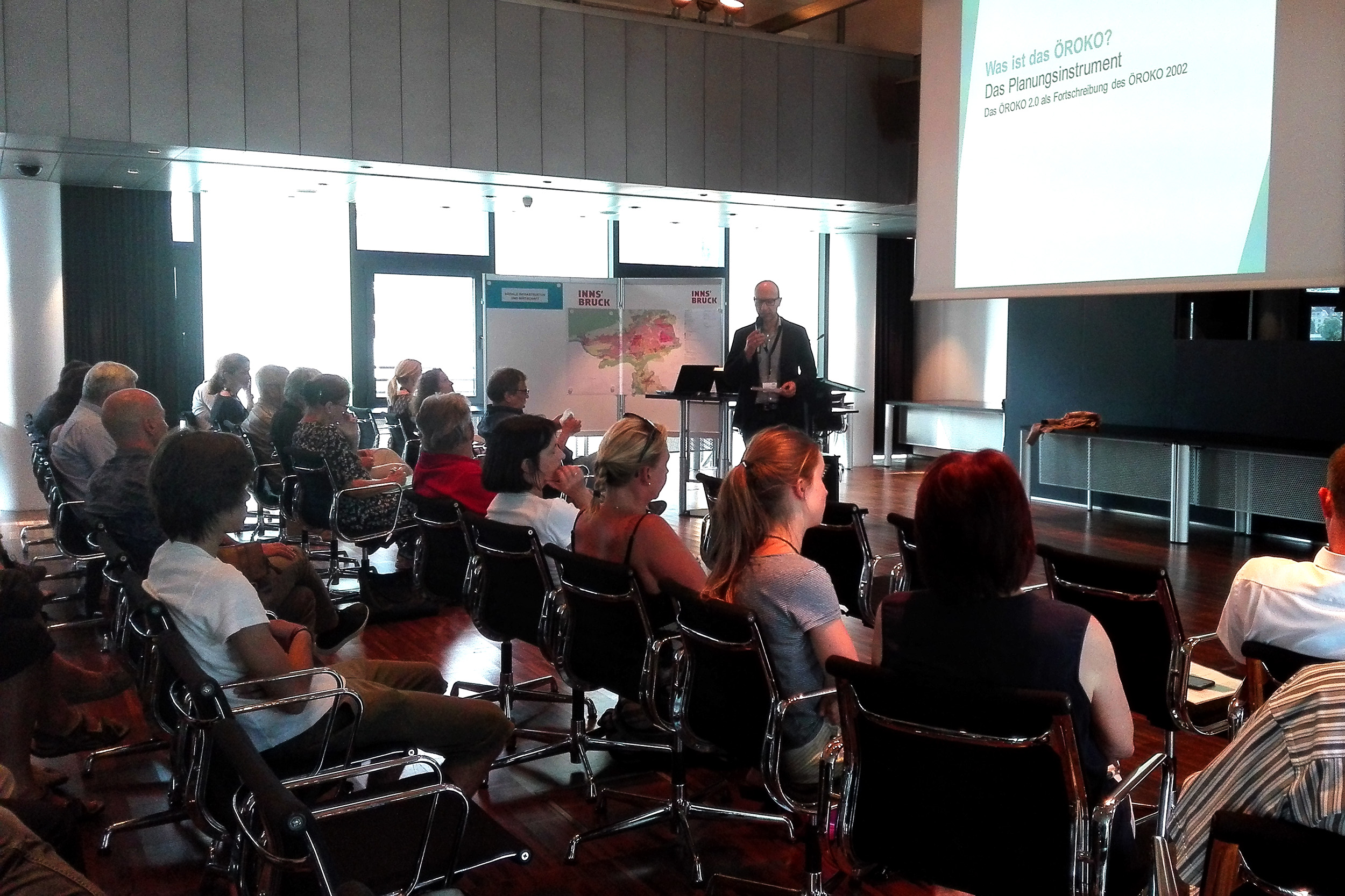 Die Infoveranstaltungen im Plenarsaal werden von den BürgerInnen gut angenommen.